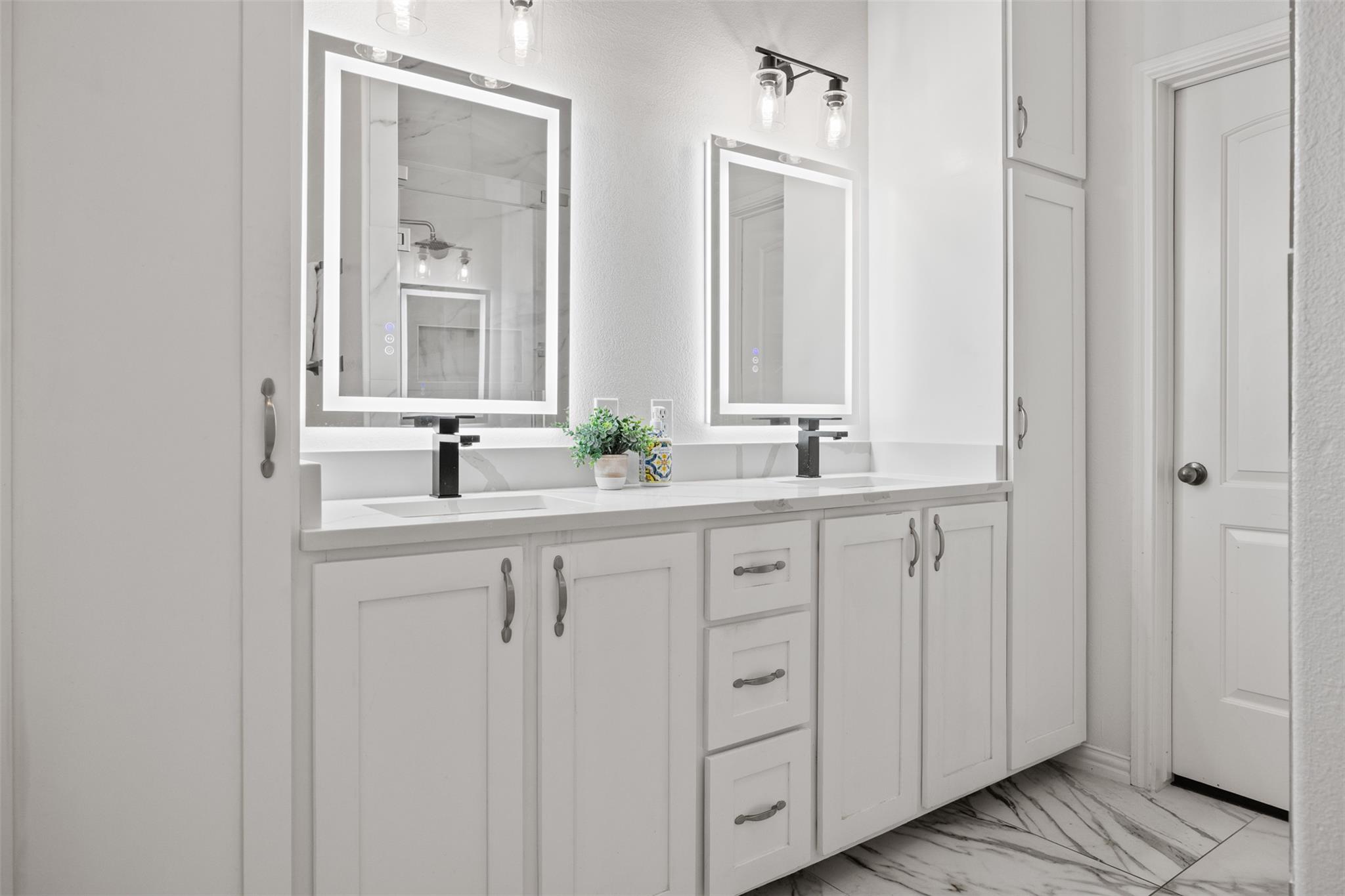 140 Stratton Ct, Austin, TX 78737