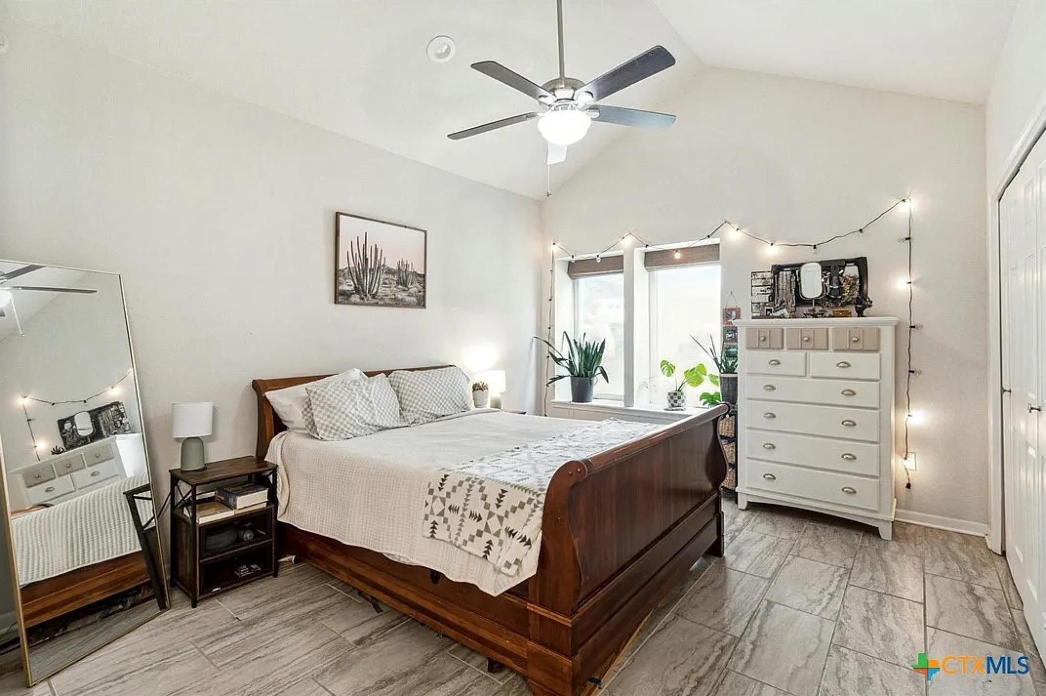 313 Quarry St, San Marcos, TX 78666