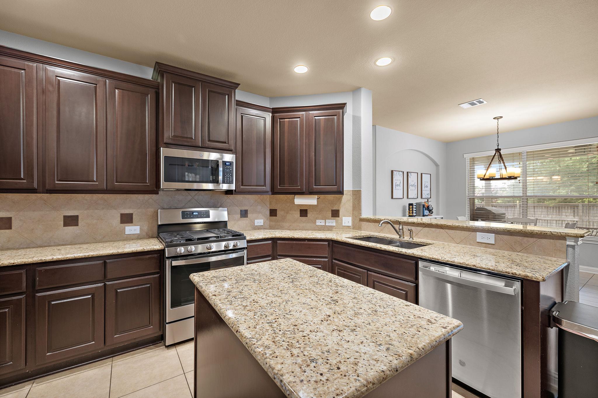 19428 Sangremon Way, Pflugerville, TX 78660