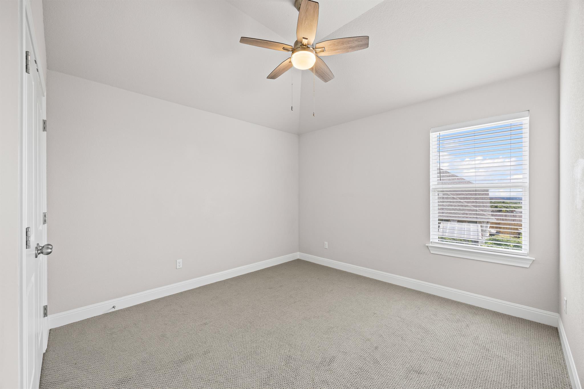 187 Glass Mountains Way, Dripping Springs, TX 78620