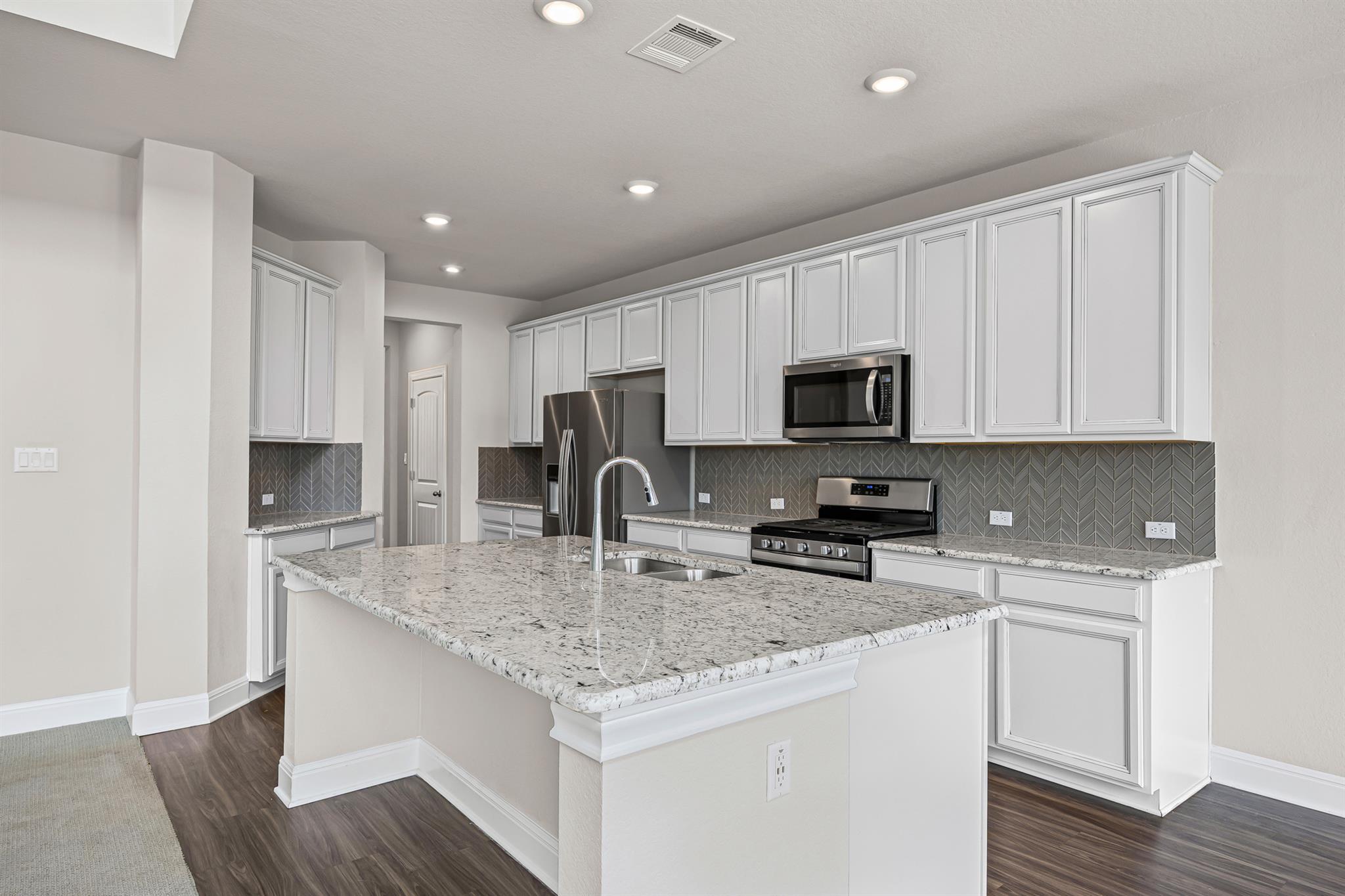 187 Glass Mountains Way, Dripping Springs, TX 78620