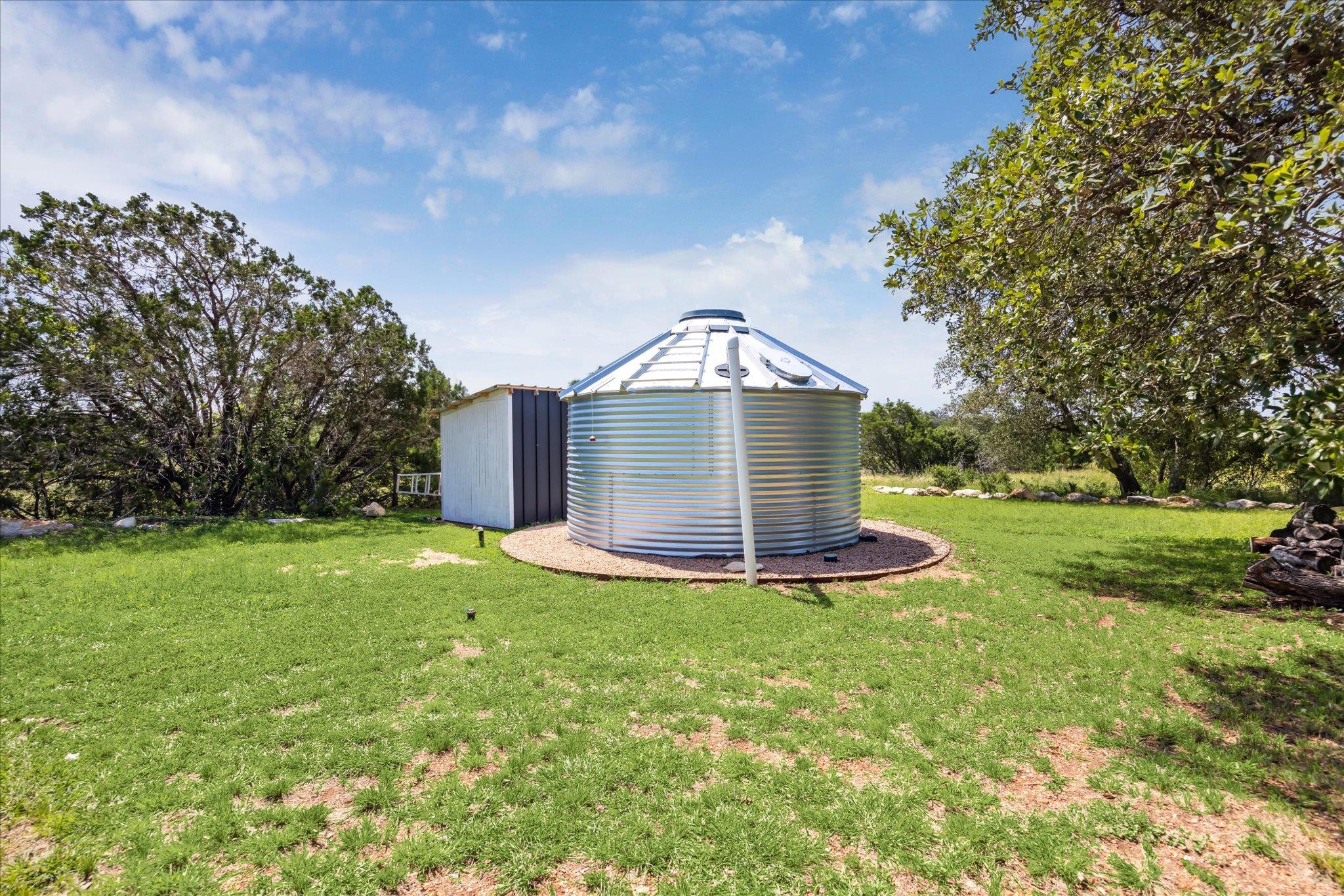 405 Spicewood Trails Dr, Spicewood, TX 78669