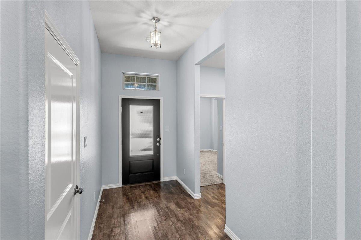 1440 Morning View Rd, Georgetown, TX 78628