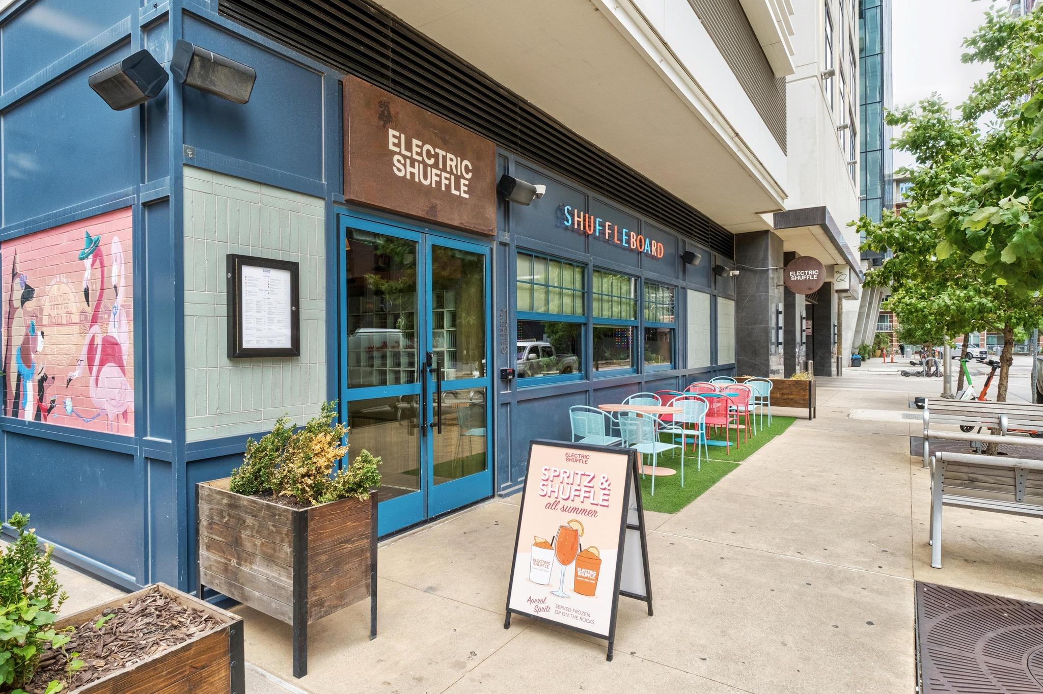 54 Rainey St # 1018, Austin, TX 78701