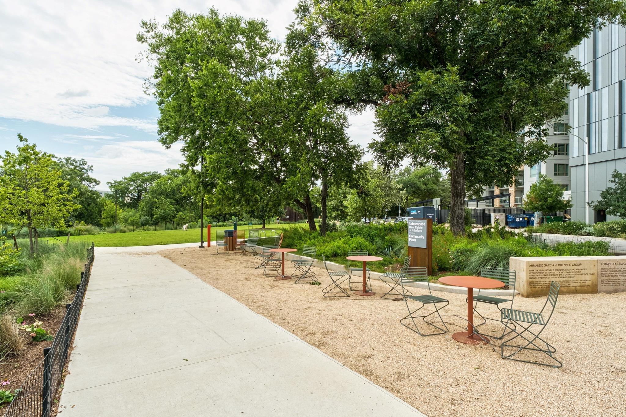 54 Rainey St # 1018, Austin, TX 78701