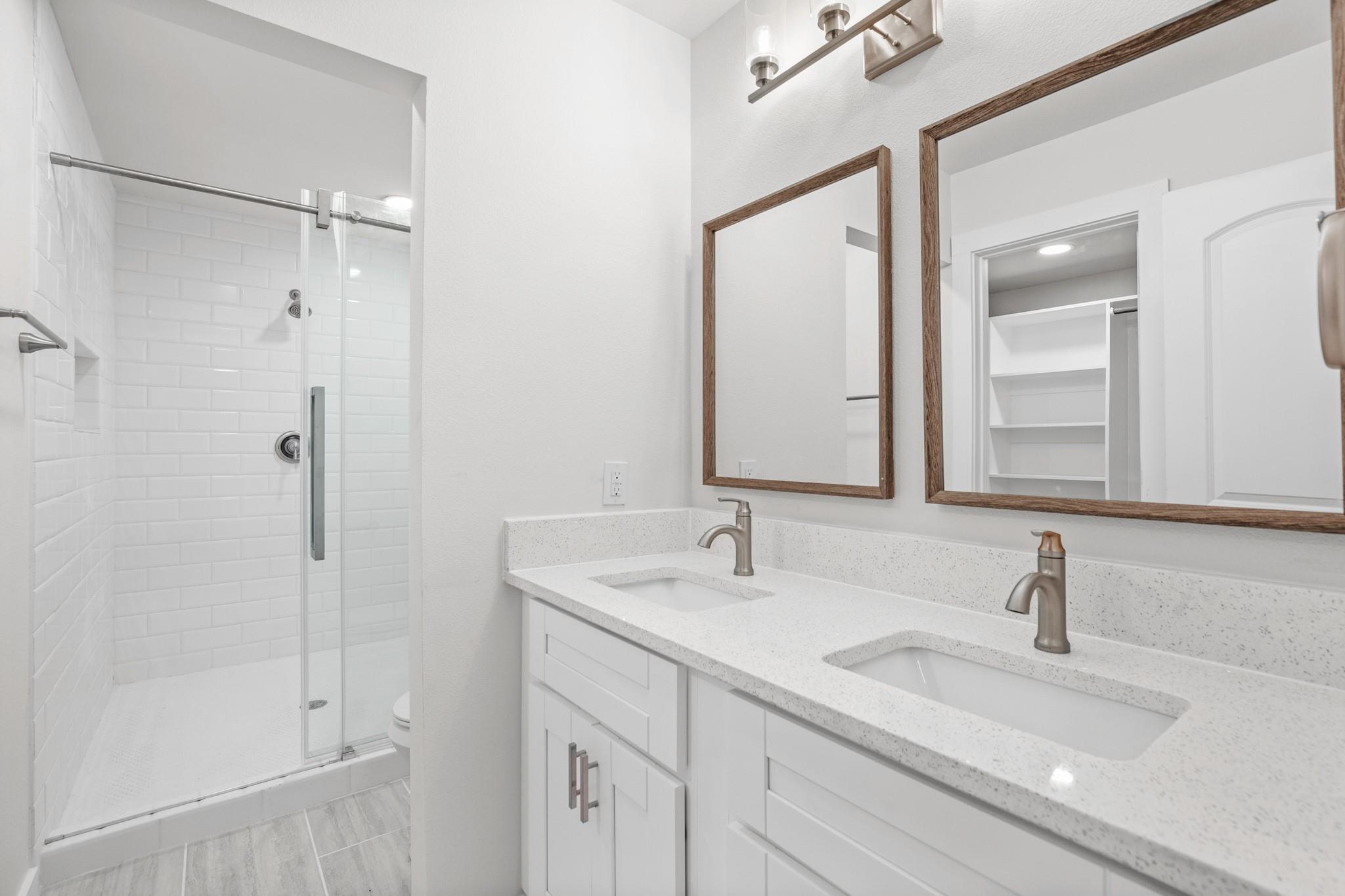 7520 Uray Dr, Austin, TX 78724