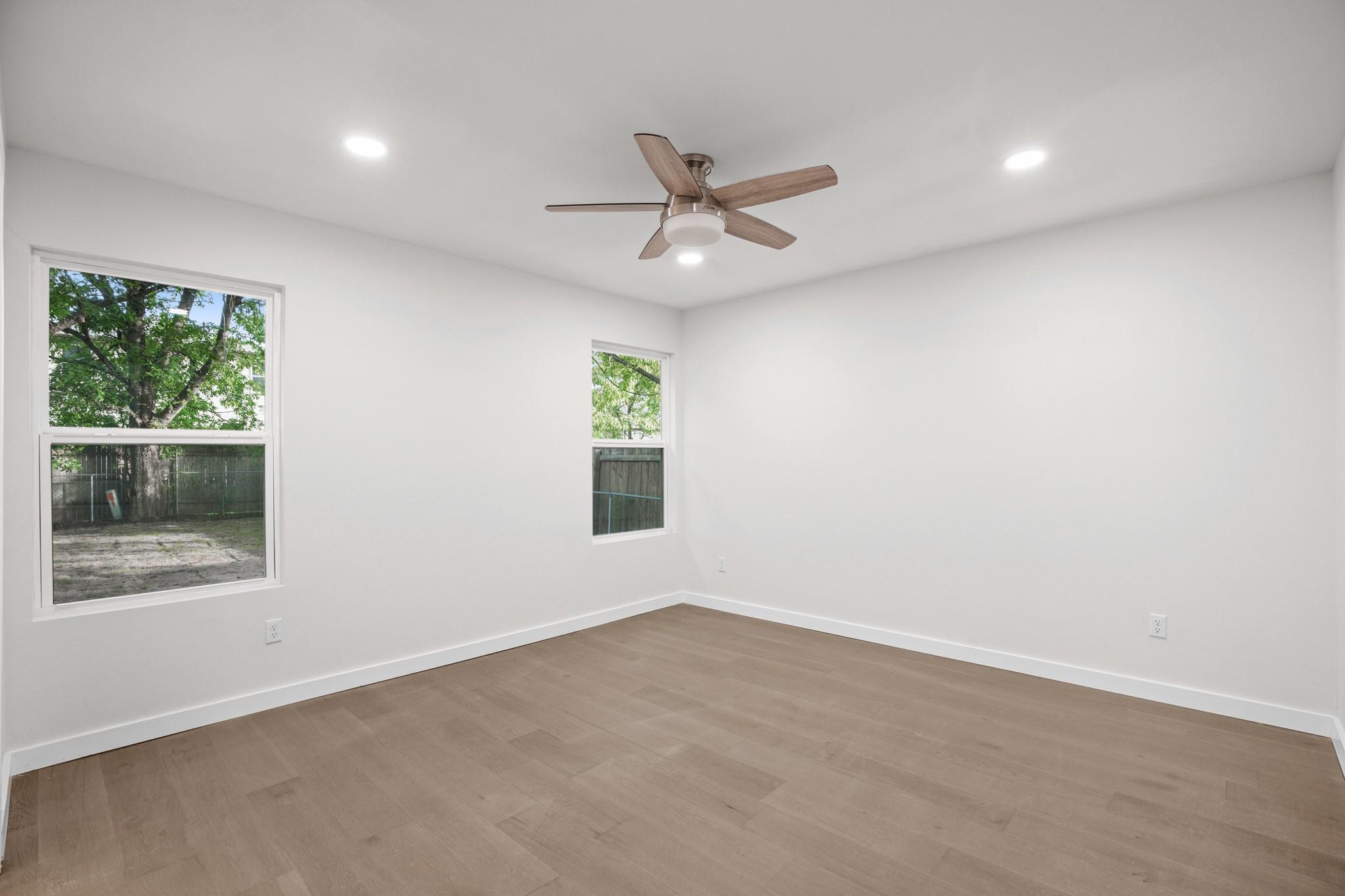 7520 Uray Dr, Austin, TX 78724