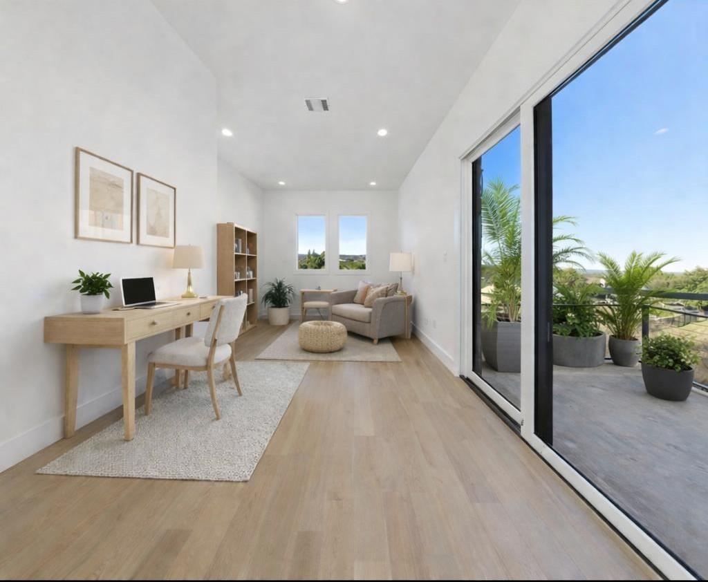 102 Mountain Home Rd, Horseshoe Bay, TX 78657