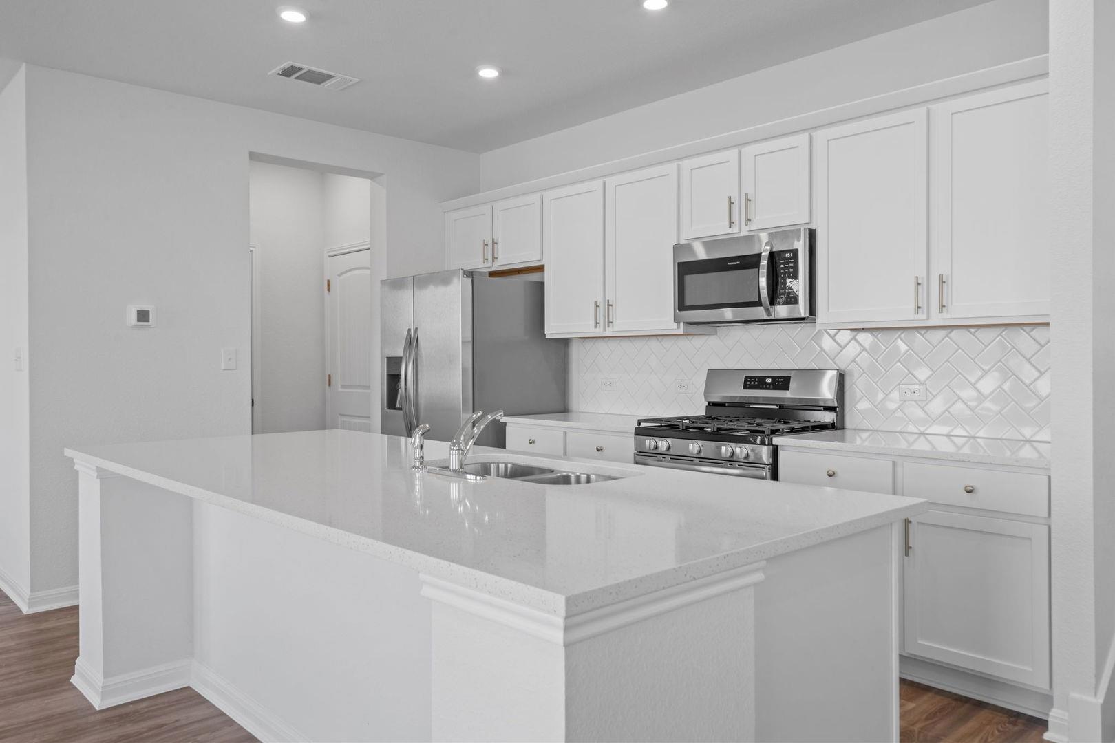 2210A Cornfield Dr, Pflugerville, TX 78660