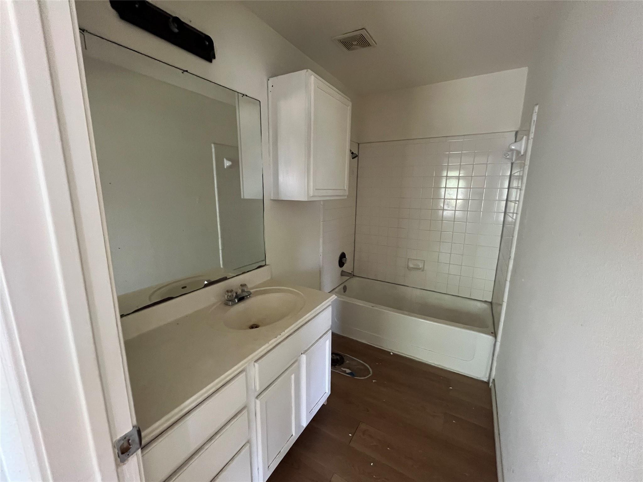 720 Brandi Cir, Kyle, TX 78610