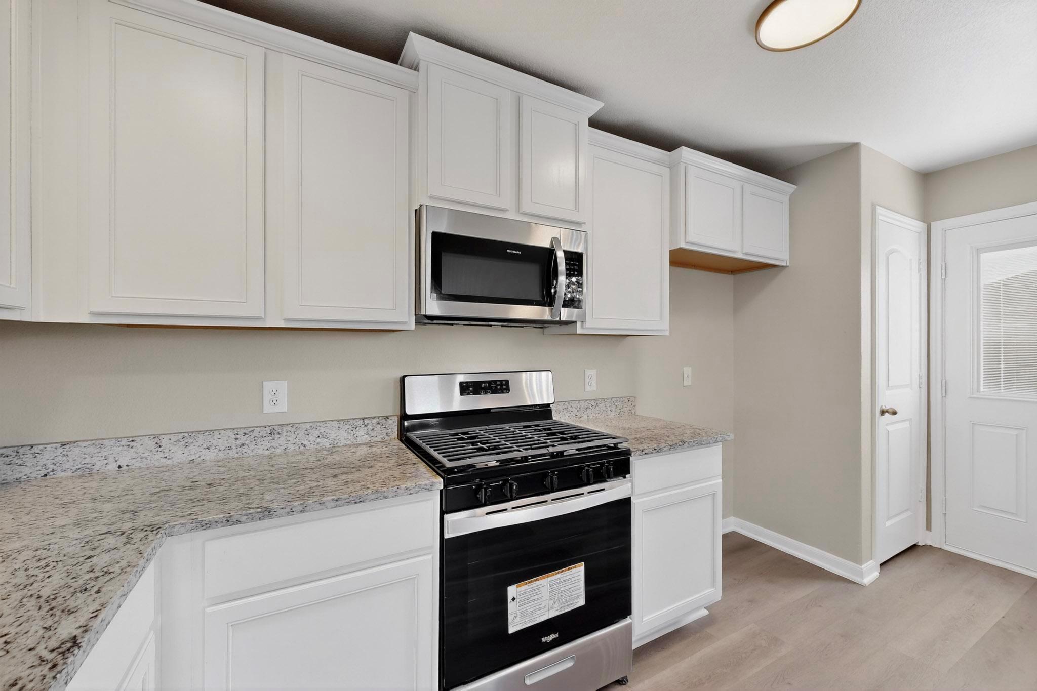 606 Aplite Pass, Maxwell, TX 78656