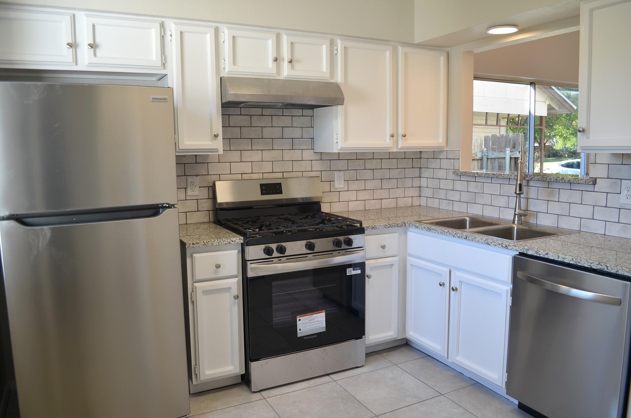 8203 West Gate Blvd # A and B, Austin, TX 78745