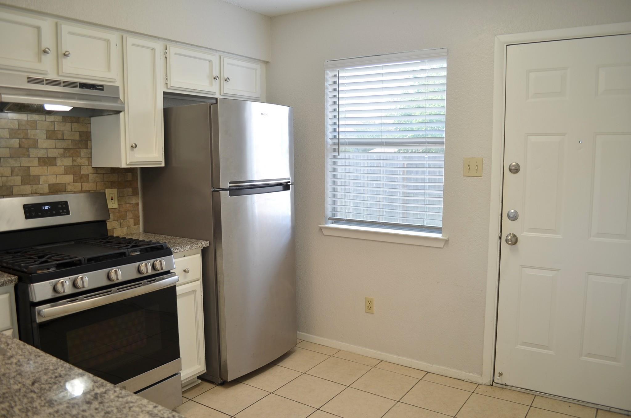 8203 West Gate Blvd # A and B, Austin, TX 78745