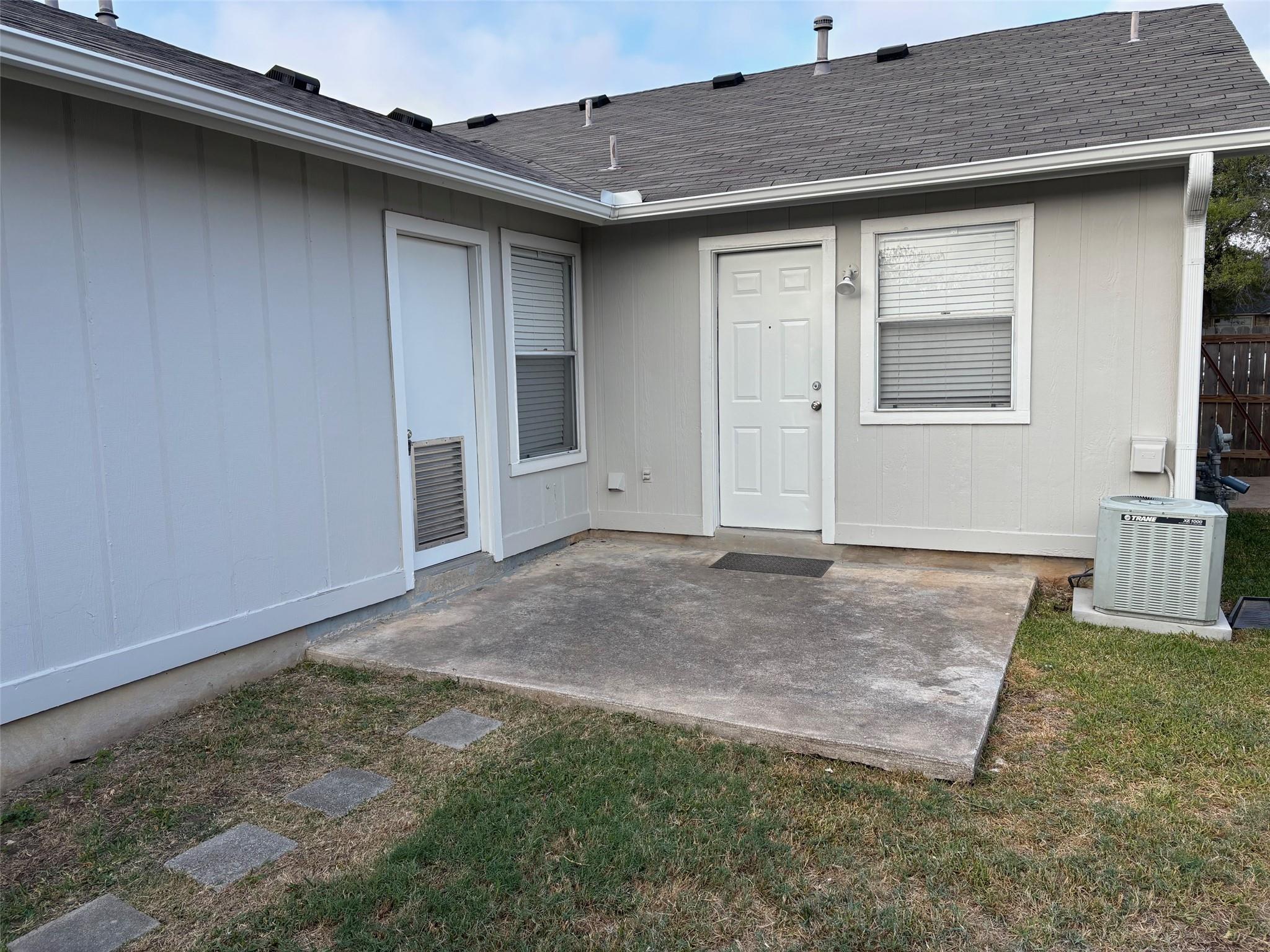 8203 West Gate Blvd # A and B, Austin, TX 78745