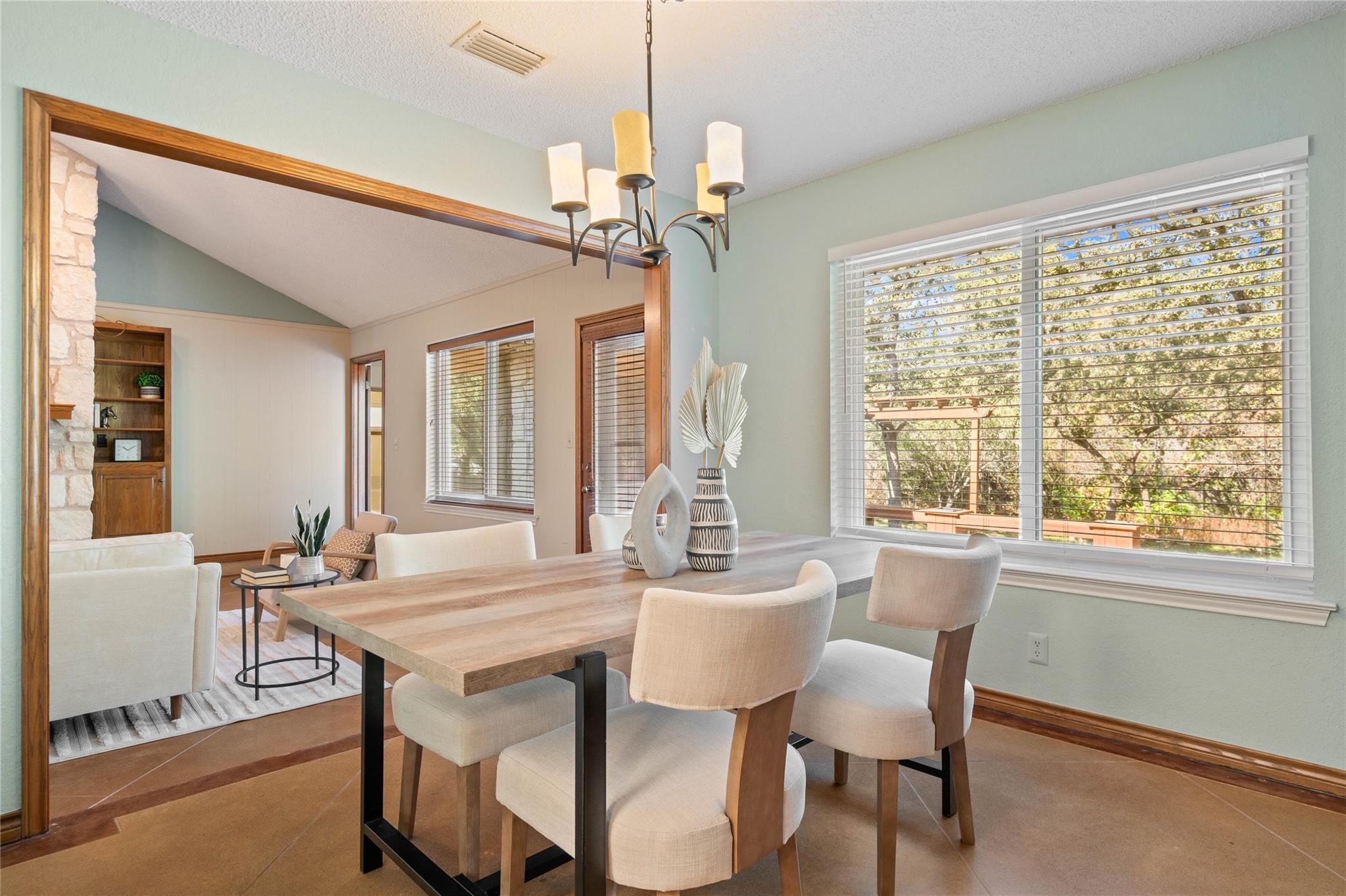 11302 Aloysia Dr, Austin, TX 78748