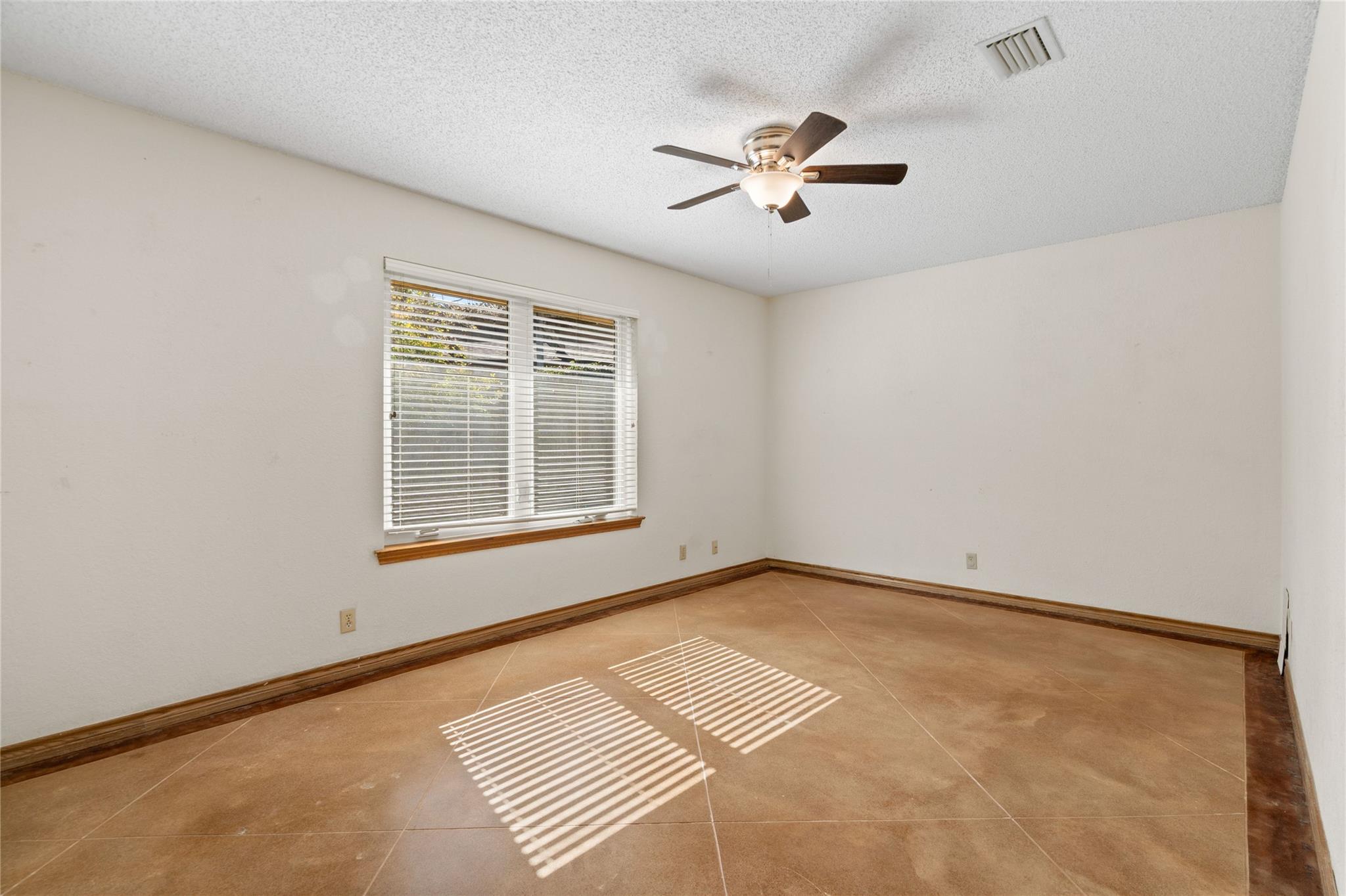 11302 Aloysia Dr, Austin, TX 78748