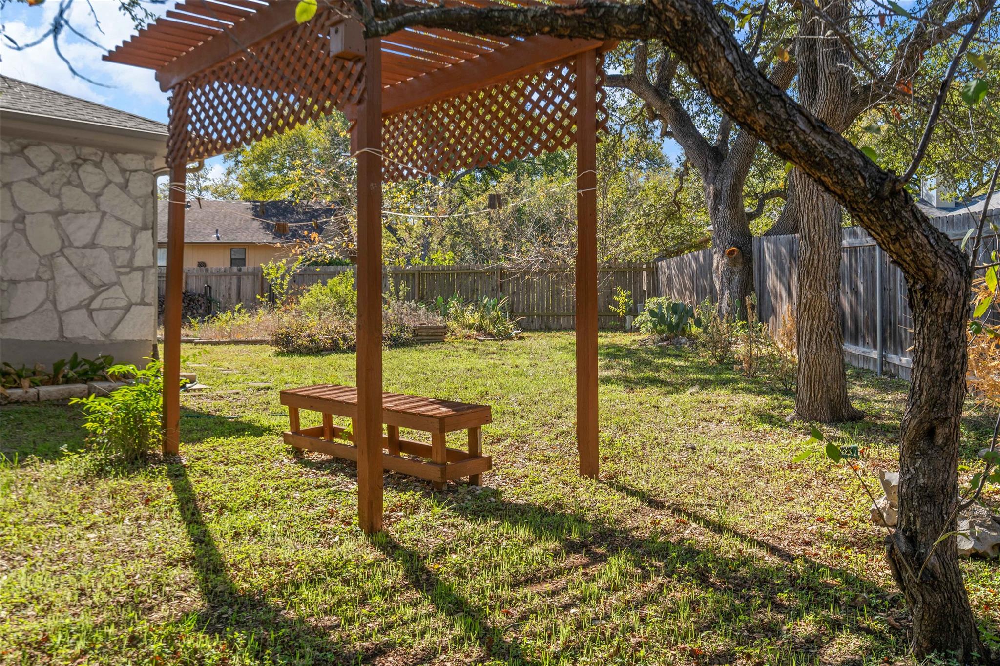 11302 Aloysia Dr, Austin, TX 78748