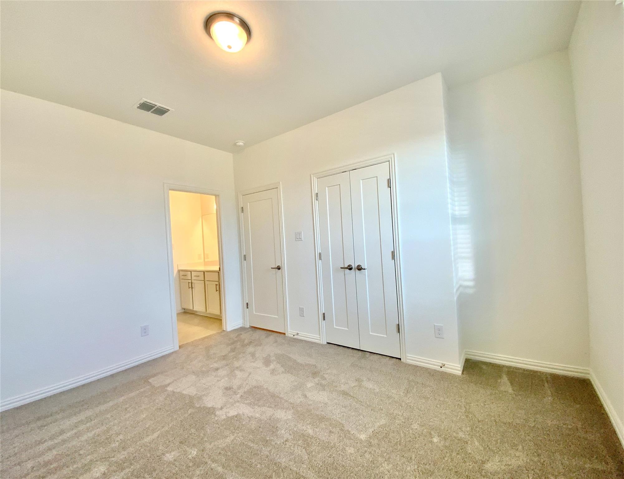 247 Du Bois Ln, Kyle, TX 78640