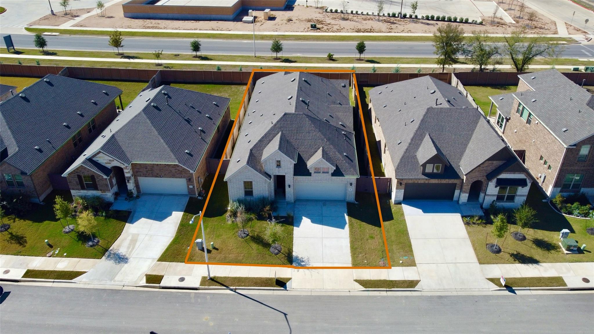 247 Du Bois Ln, Kyle, TX 78640