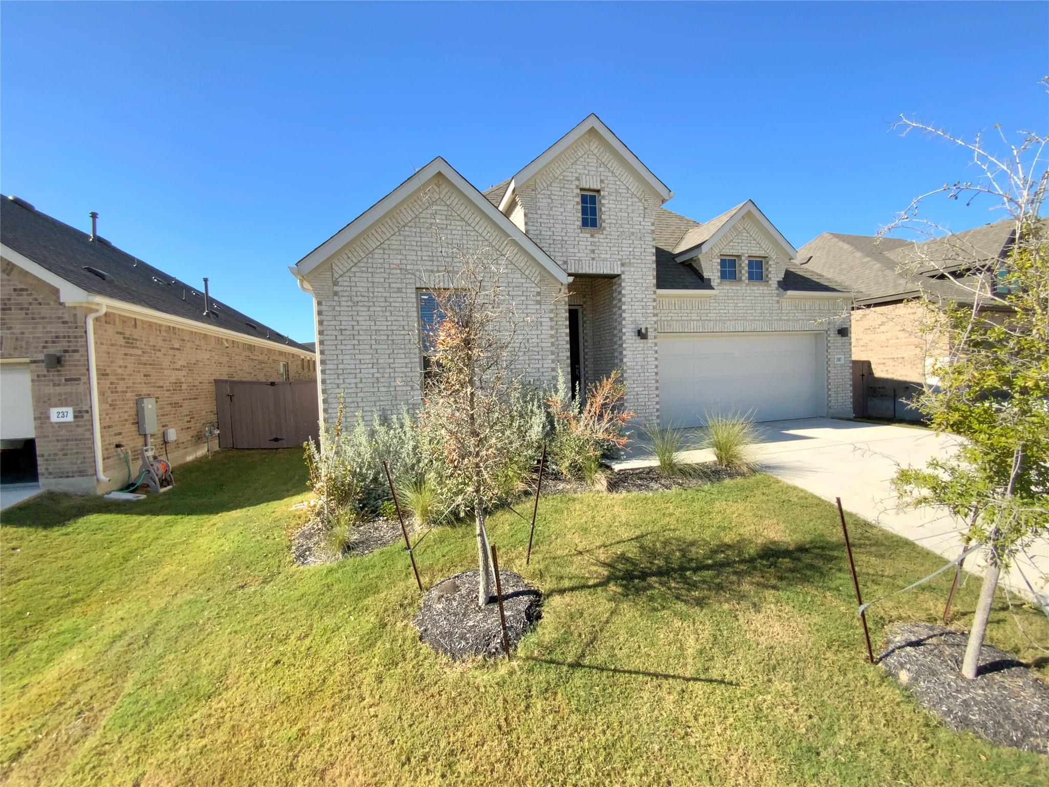 247 Du Bois Ln, Kyle, TX 78640