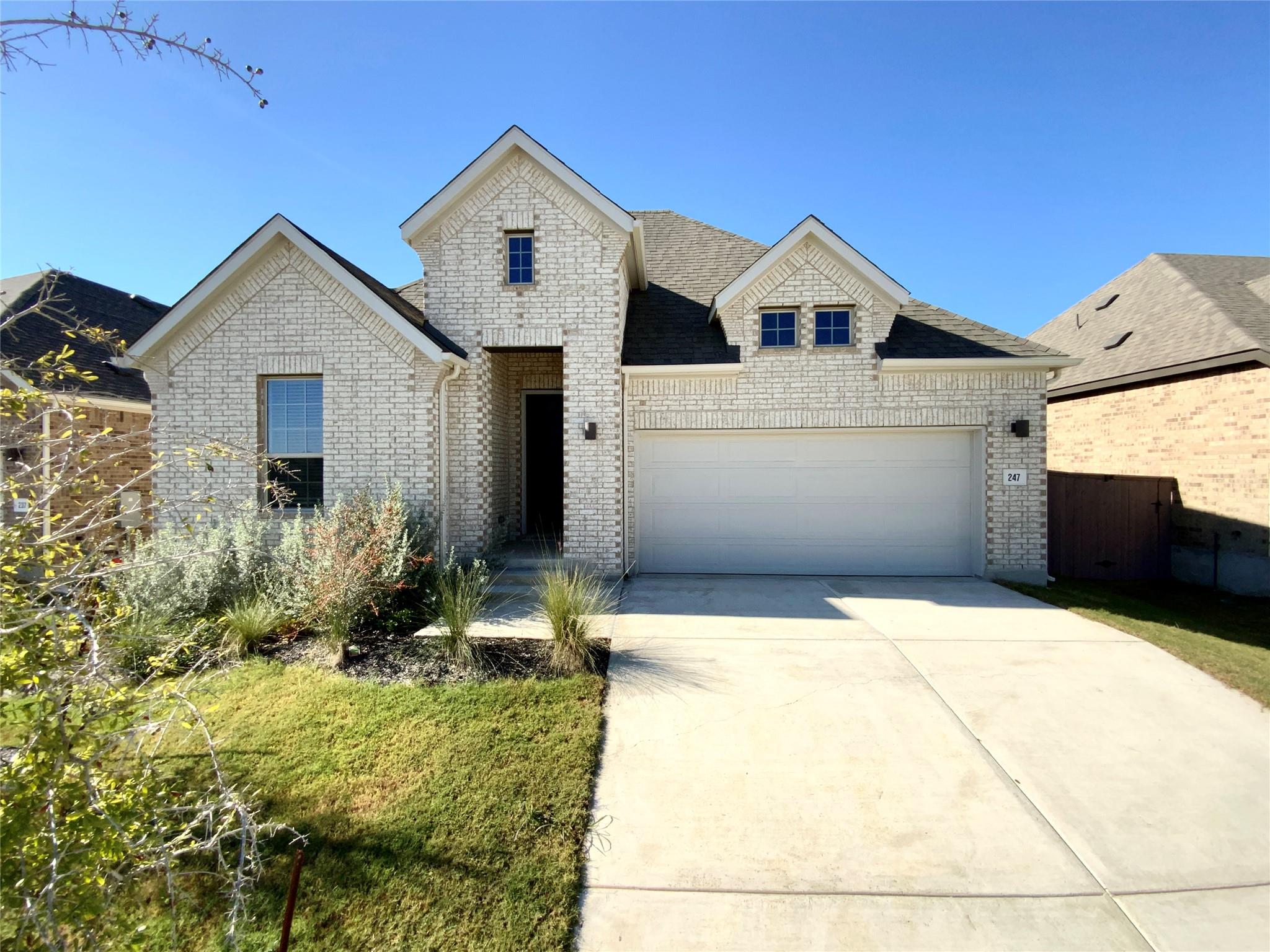 247 Du Bois Ln, Kyle, TX 78640