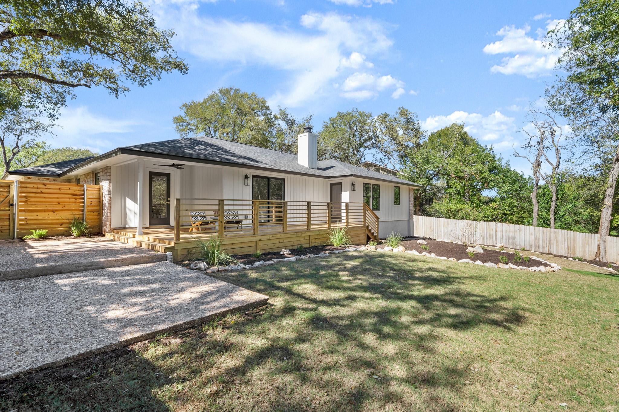 11315 Menodora Dr, Austin, TX 78748