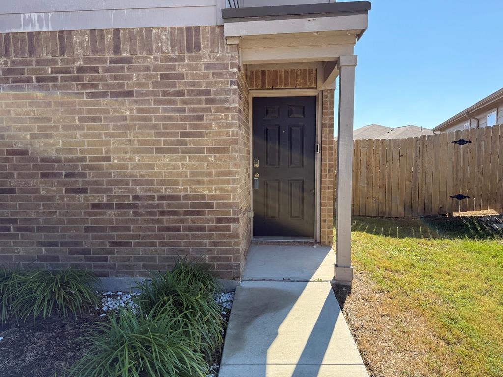 709 Yearwood Ln # 48E, Jarrell, TX 76537