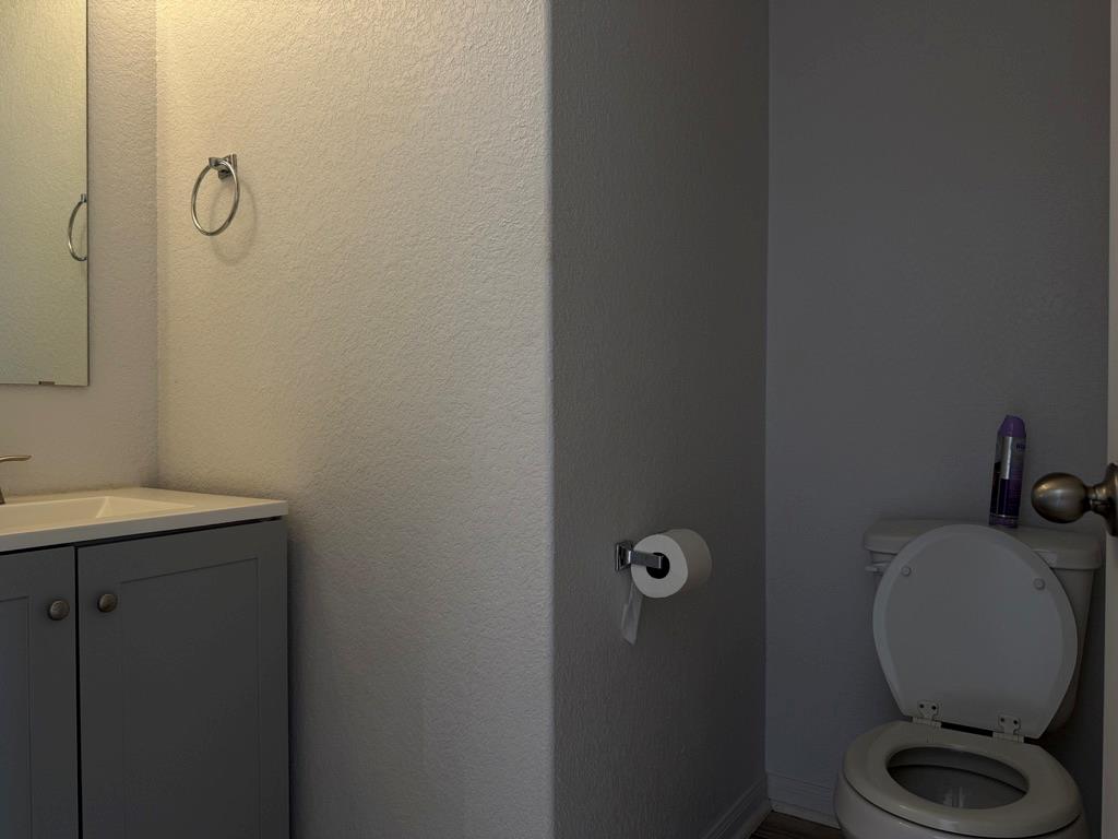 709 Yearwood Ln # 48E, Jarrell, TX 76537