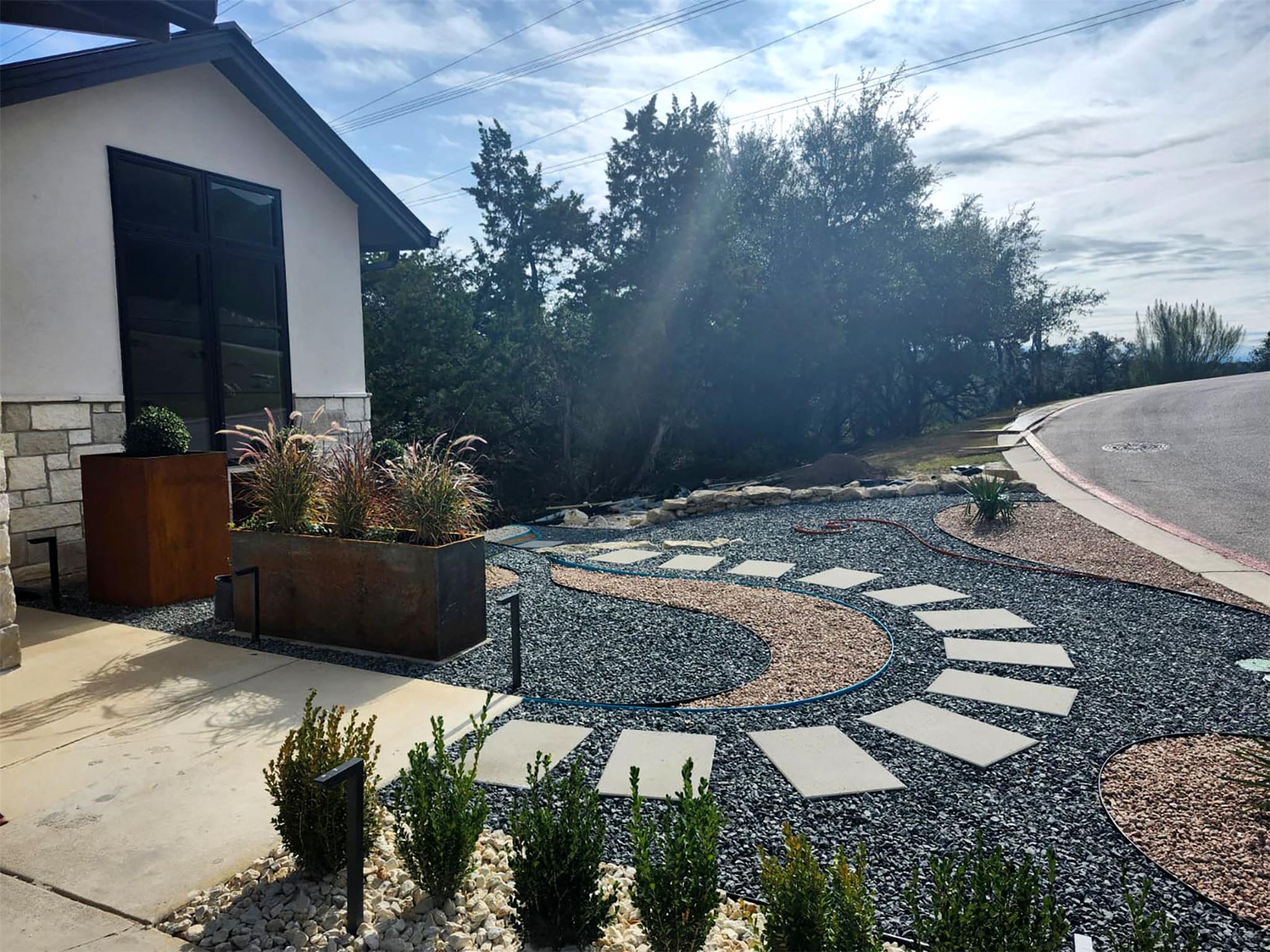 5717 Lost Horizon Dr # 2, Austin, TX 78759