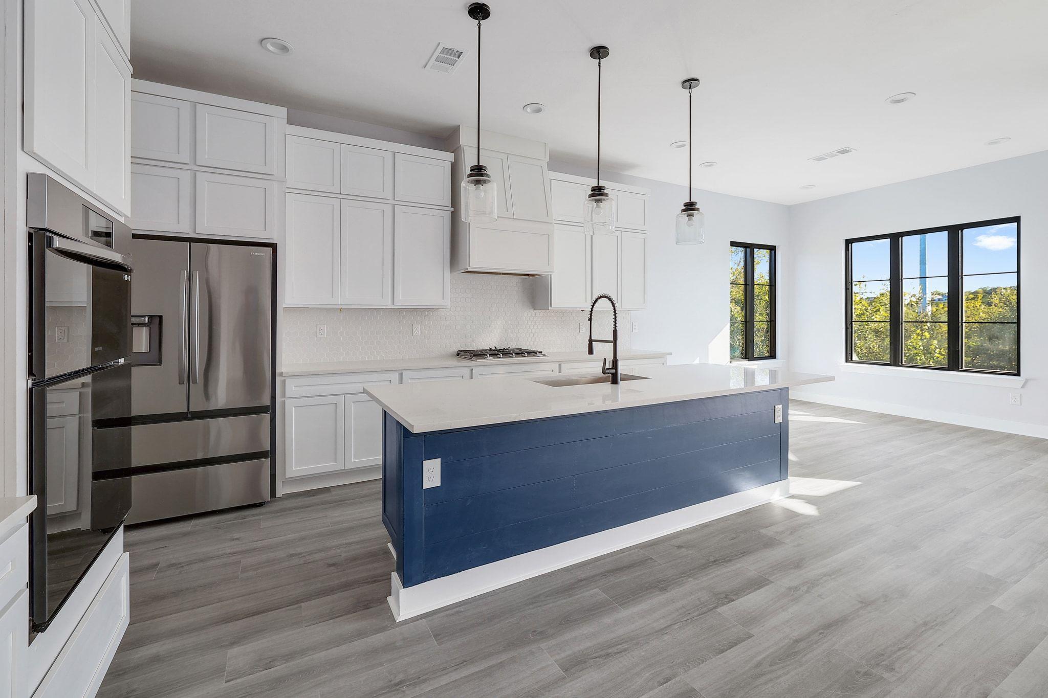 5717 Lost Horizon Dr # 2, Austin, TX 78759