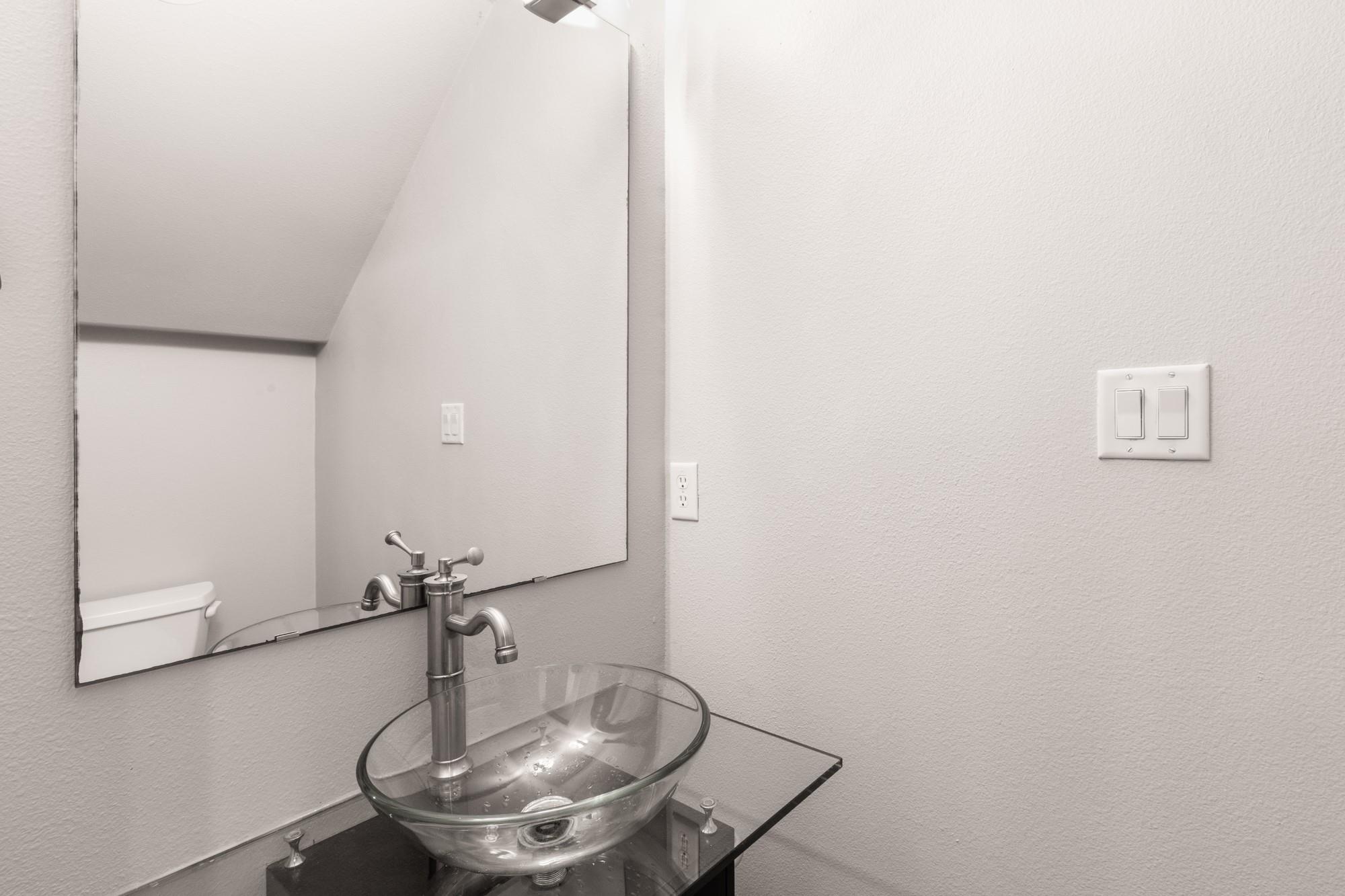 2310 Thornton Rd # A, Austin, TX 78704