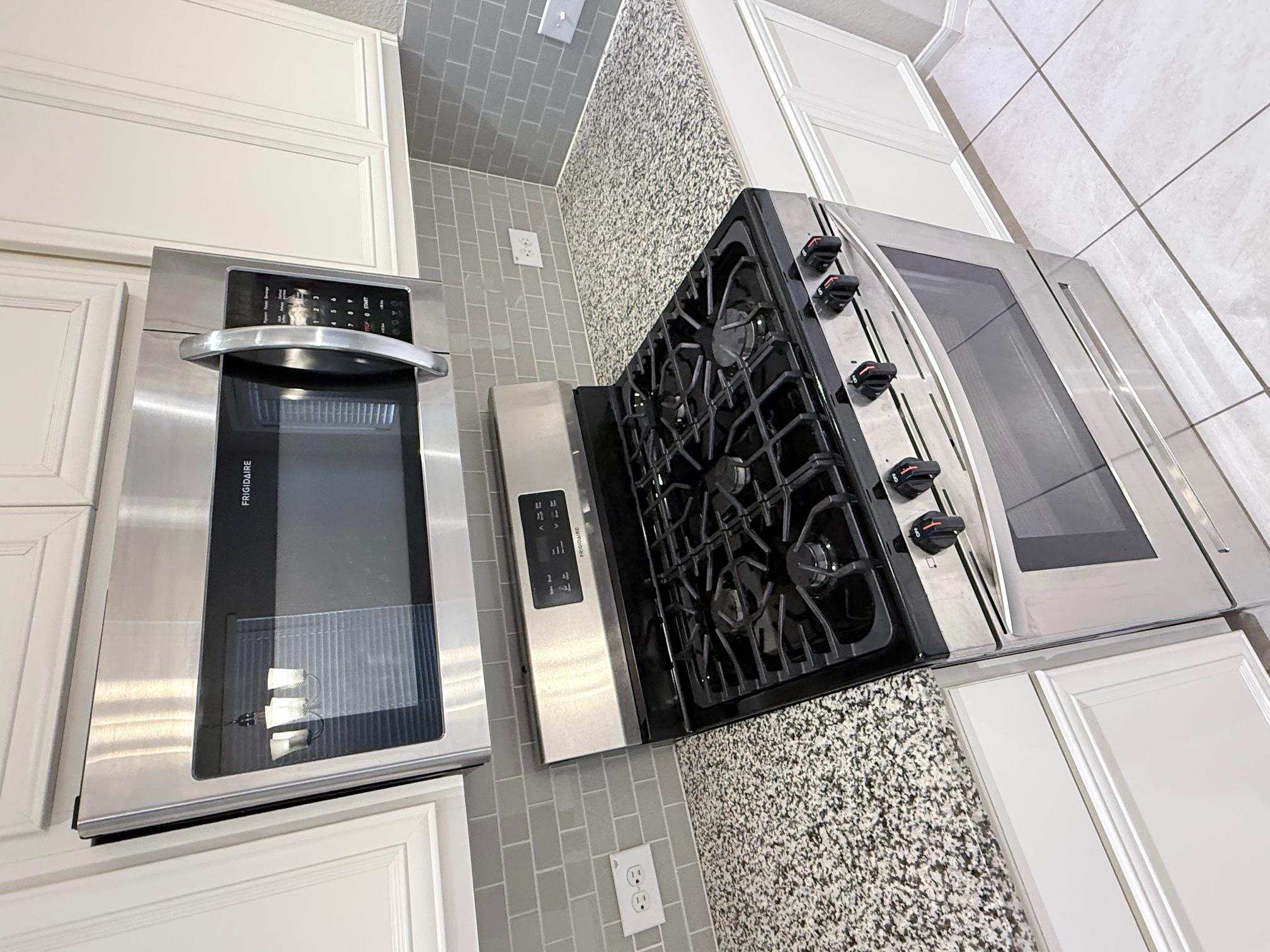 13813 Geelong Dr, Pflugerville, TX 78660