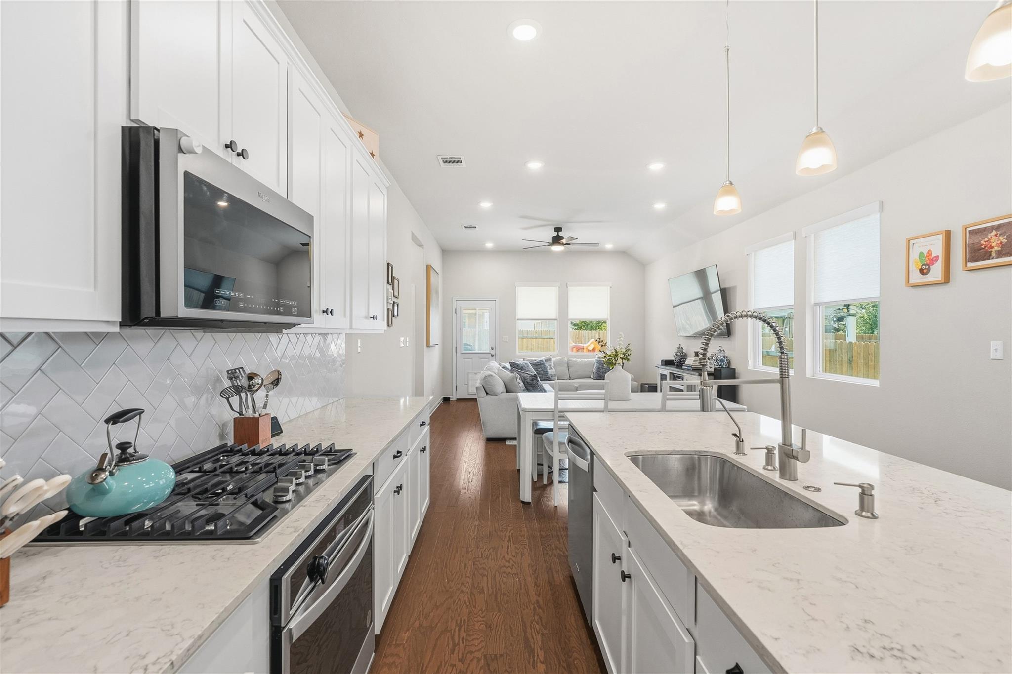 420 Fluttermill Loop, Liberty Hill, TX 78642