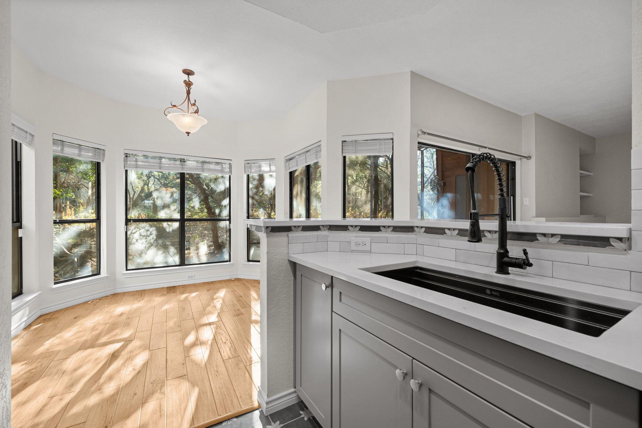 4711 Spicewood Springs Rd # 2-107, Austin, TX 78759