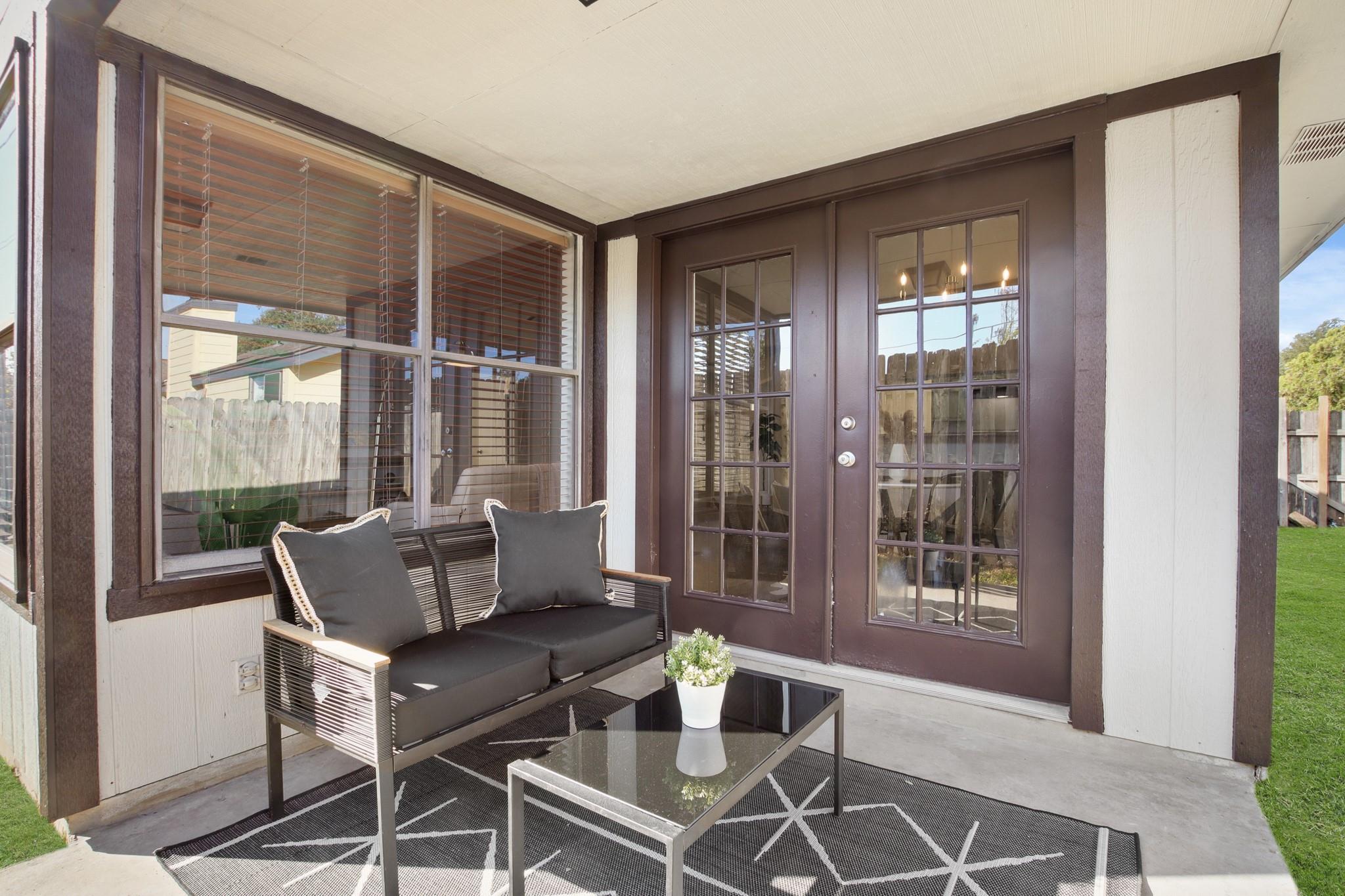 1108 Peach Tree Cv, Round Rock, TX 78681