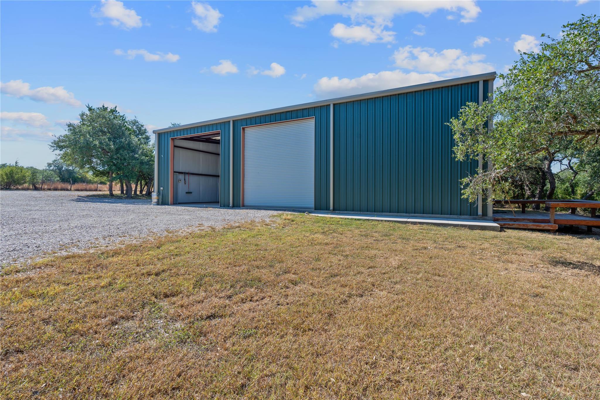 217 Southern Dr, Johnson City, TX 78636