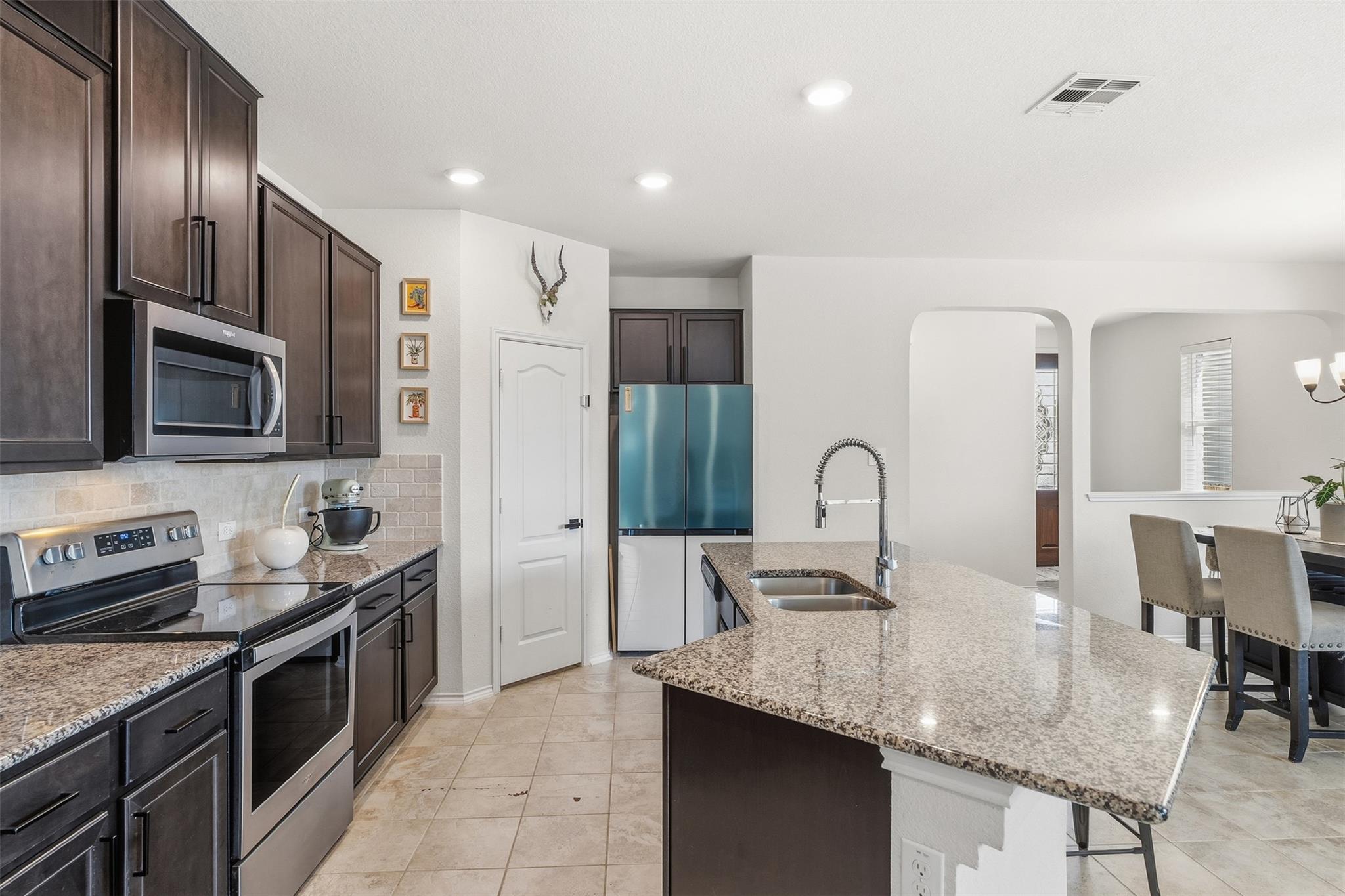 365 Conchillos Dr, Georgetown, TX 78626