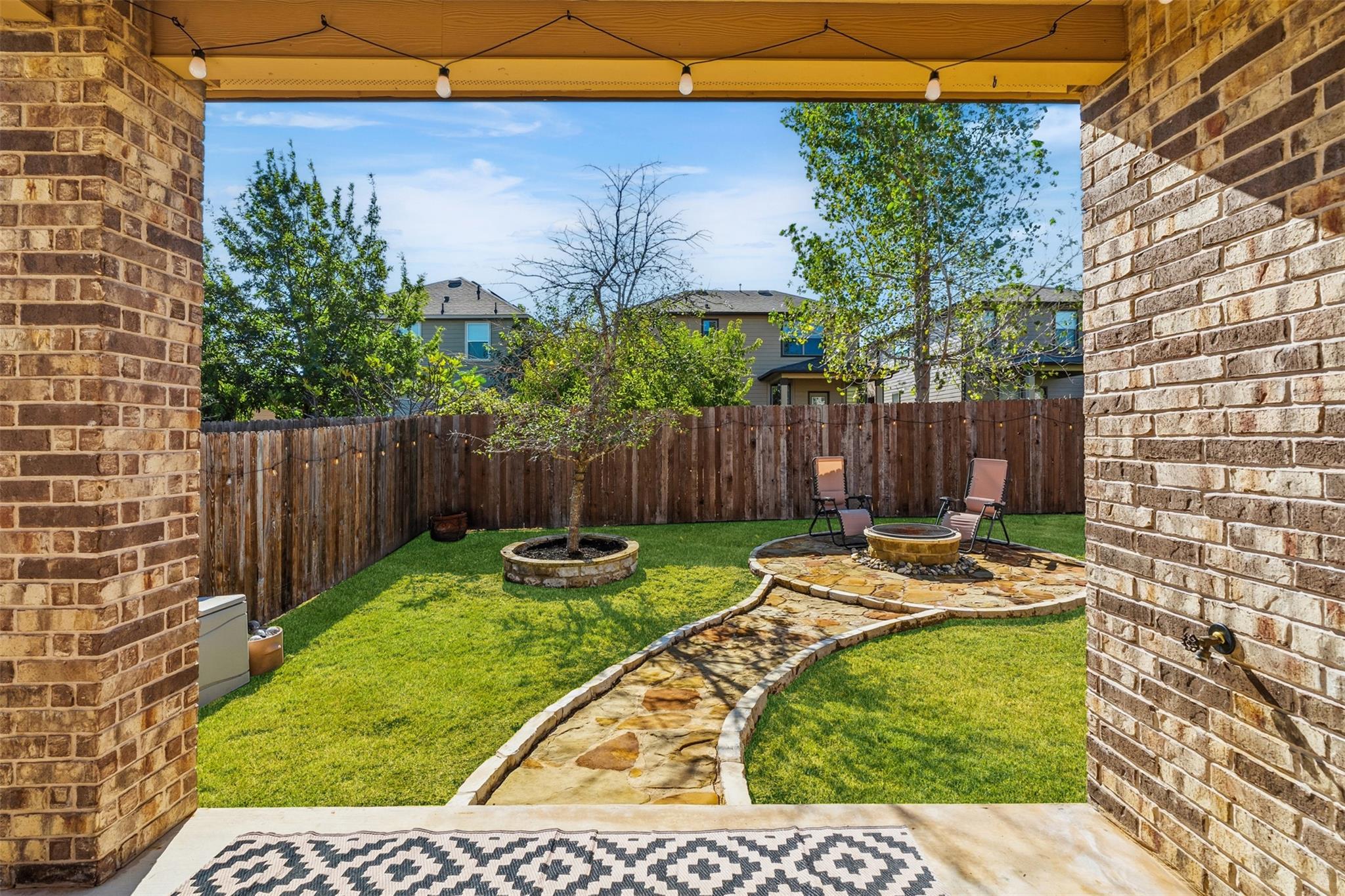 365 Conchillos Dr, Georgetown, TX 78626