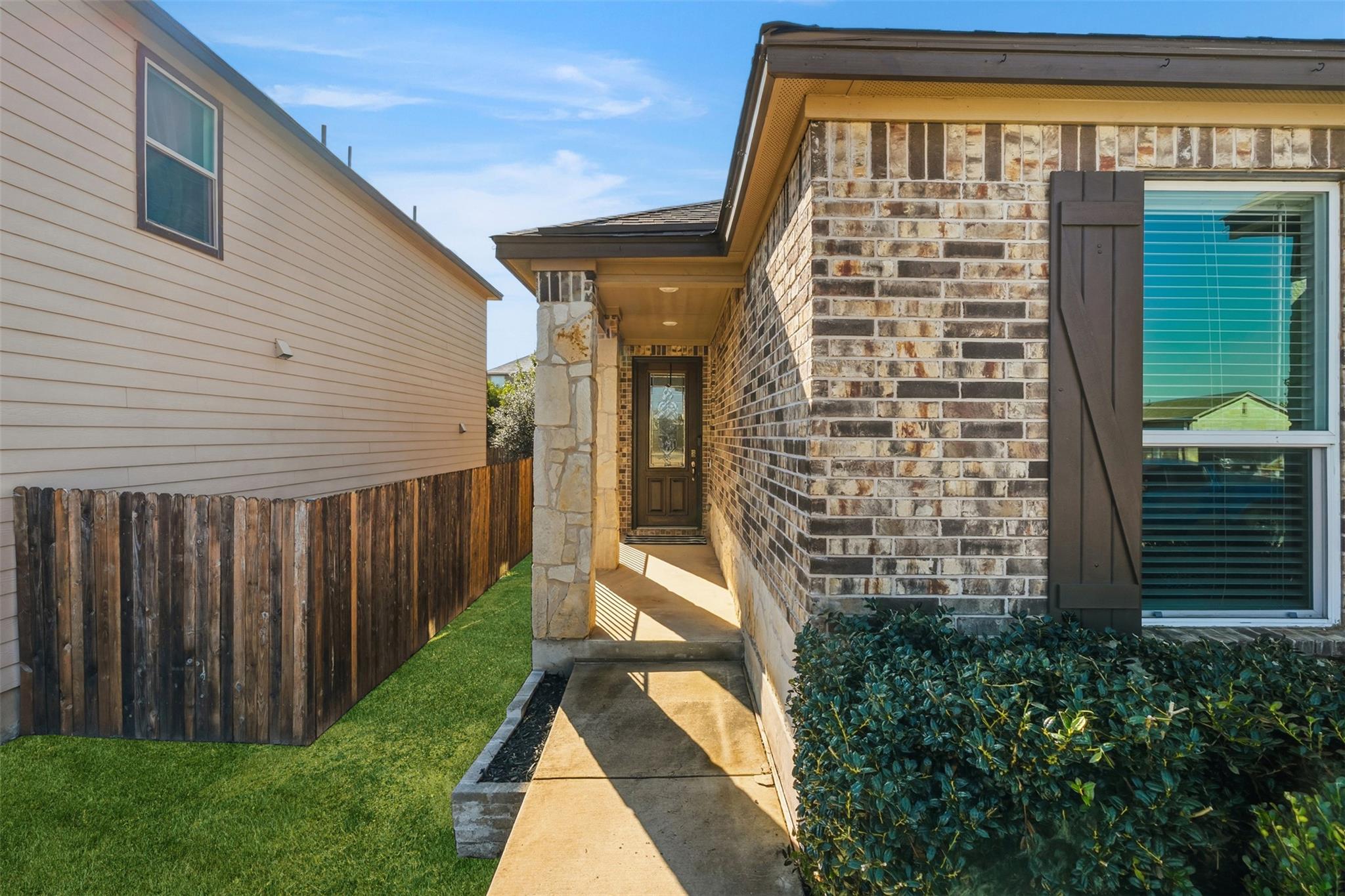 365 Conchillos Dr, Georgetown, TX 78626