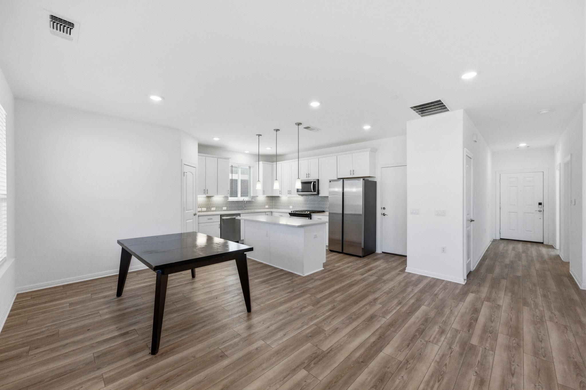 5408 Mars Ln, Austin, TX 78724