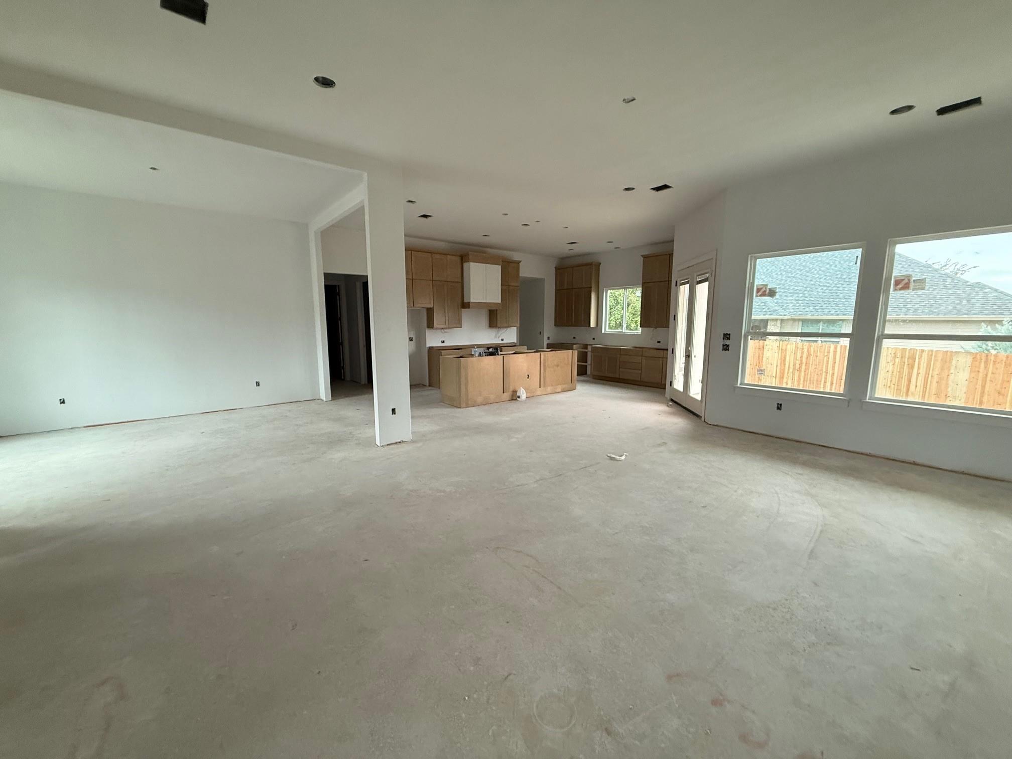 406 Hogans Place Pl, Meadowlakes, TX 78654