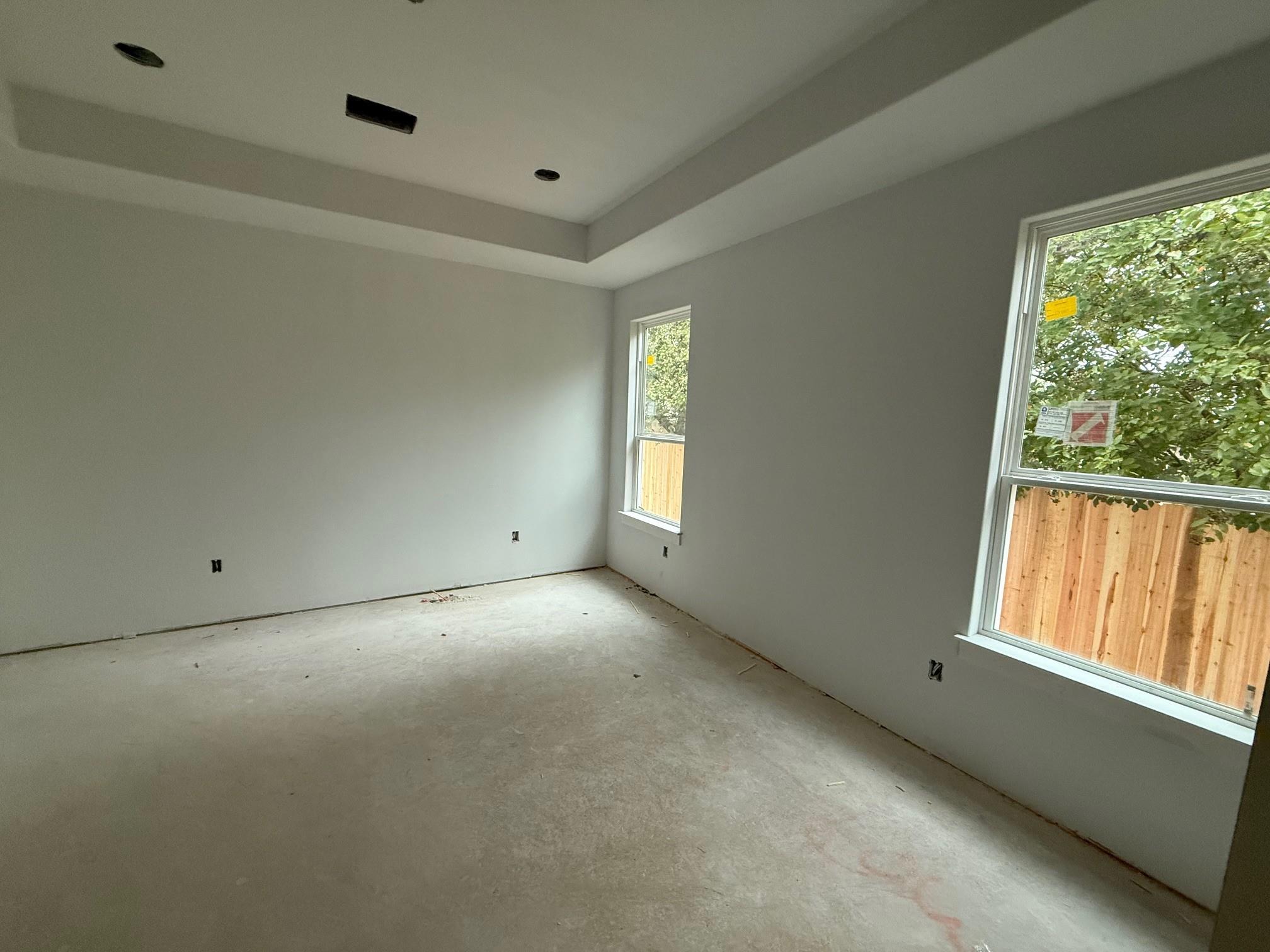 406 Hogans Place Pl, Meadowlakes, TX 78654