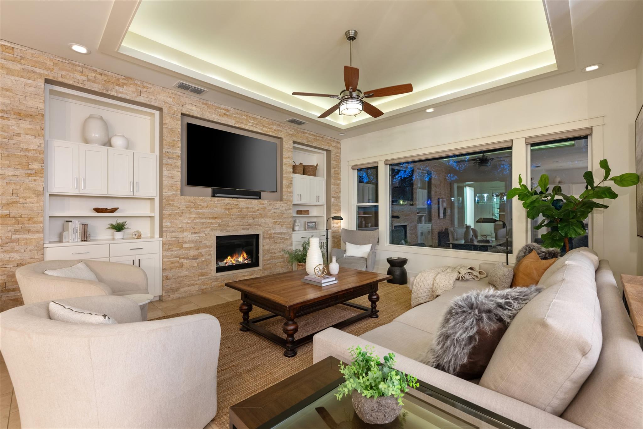 625 Sunfish St, Lakeway, TX 78734