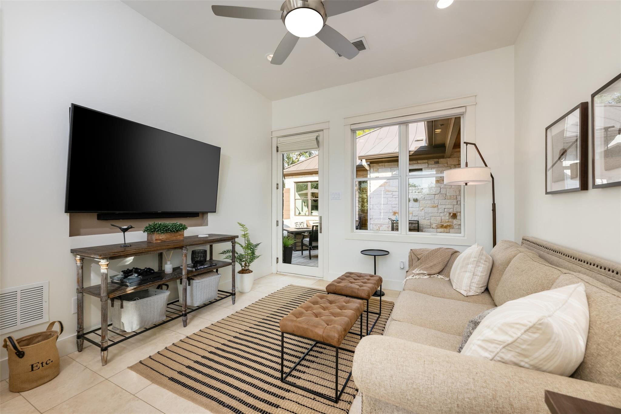 625 Sunfish St, Lakeway, TX 78734