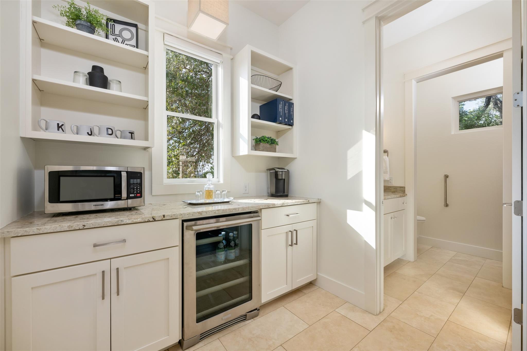 625 Sunfish St, Lakeway, TX 78734