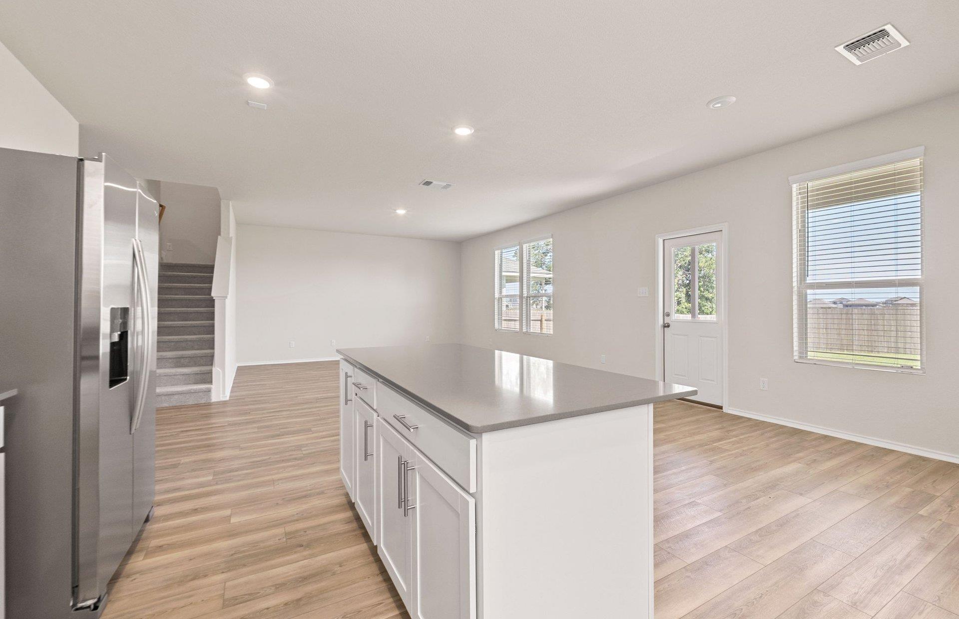 337 Sullivan Way, Elgin, TX 78621