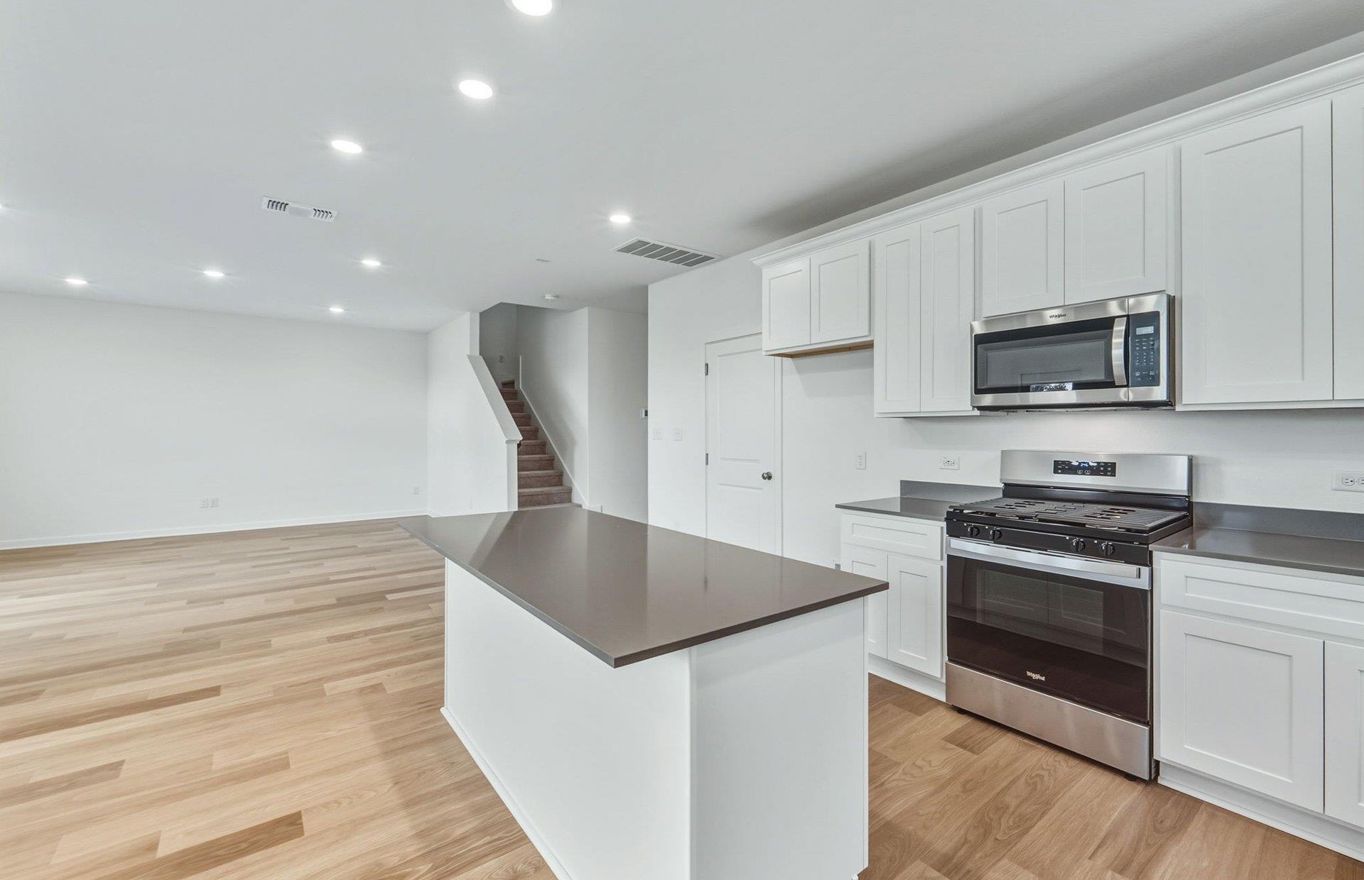 337 Sullivan Way, Elgin, TX 78621