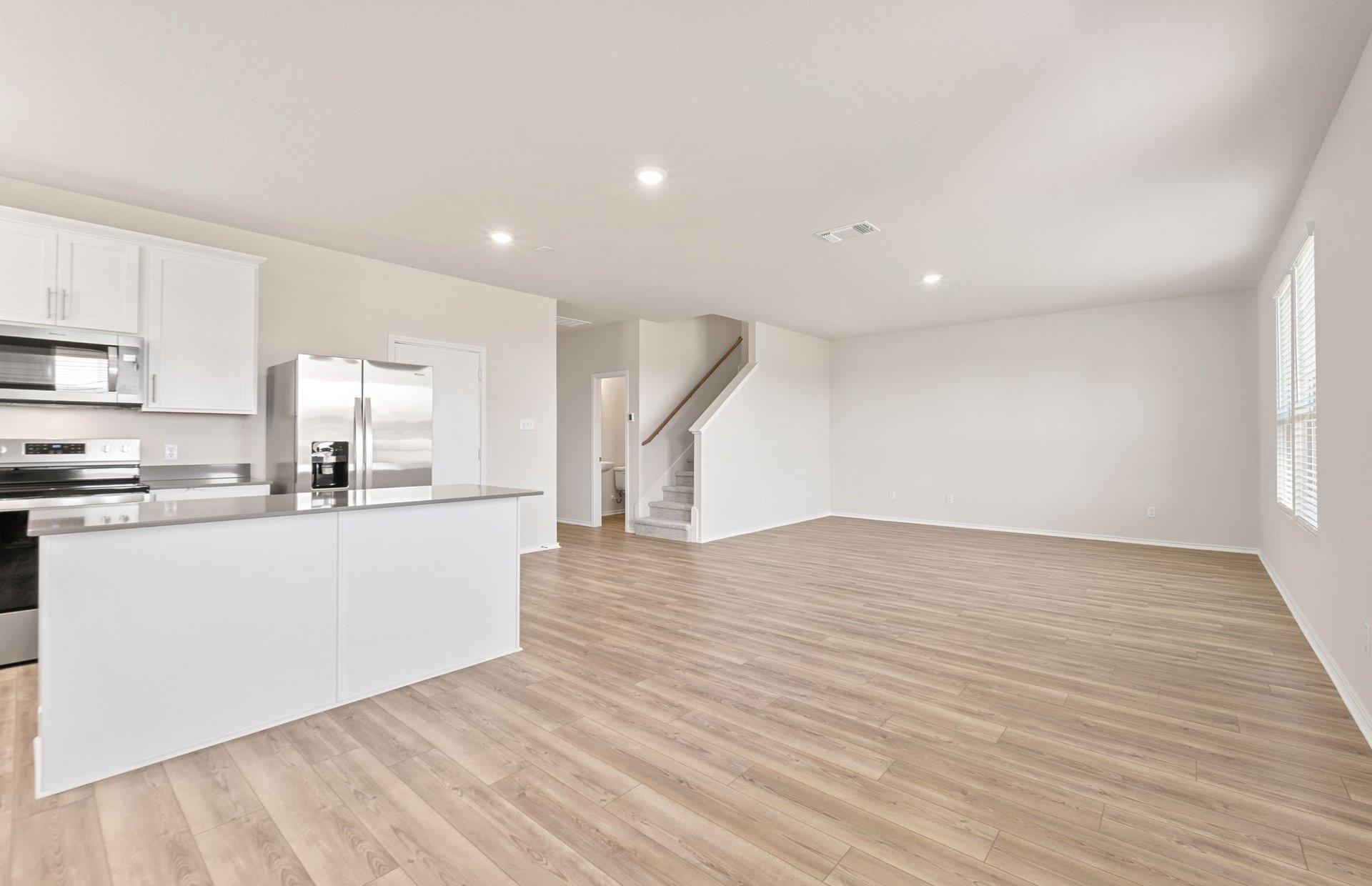 337 Sullivan Way, Elgin, TX 78621