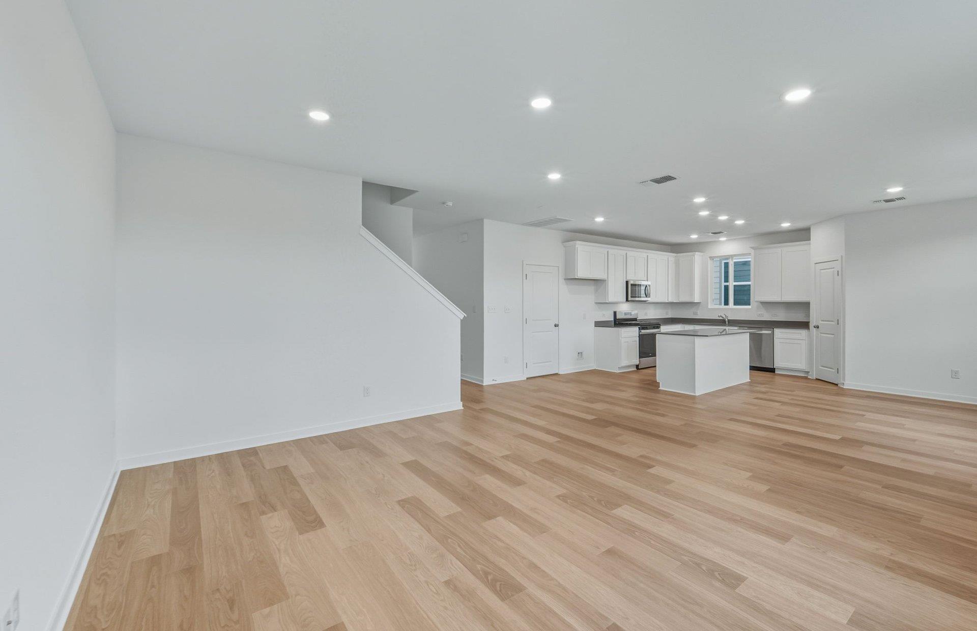 337 Sullivan Way, Elgin, TX 78621