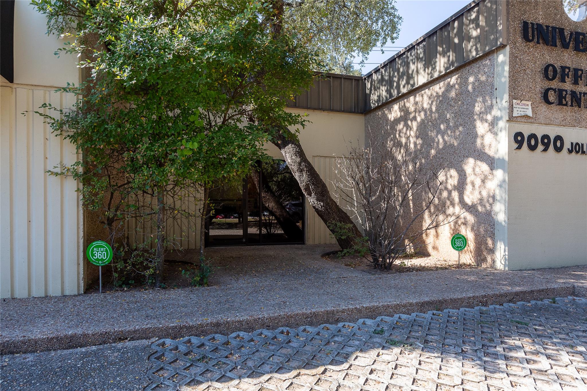 9086 Jollyville Rd, Austin, TX 78759